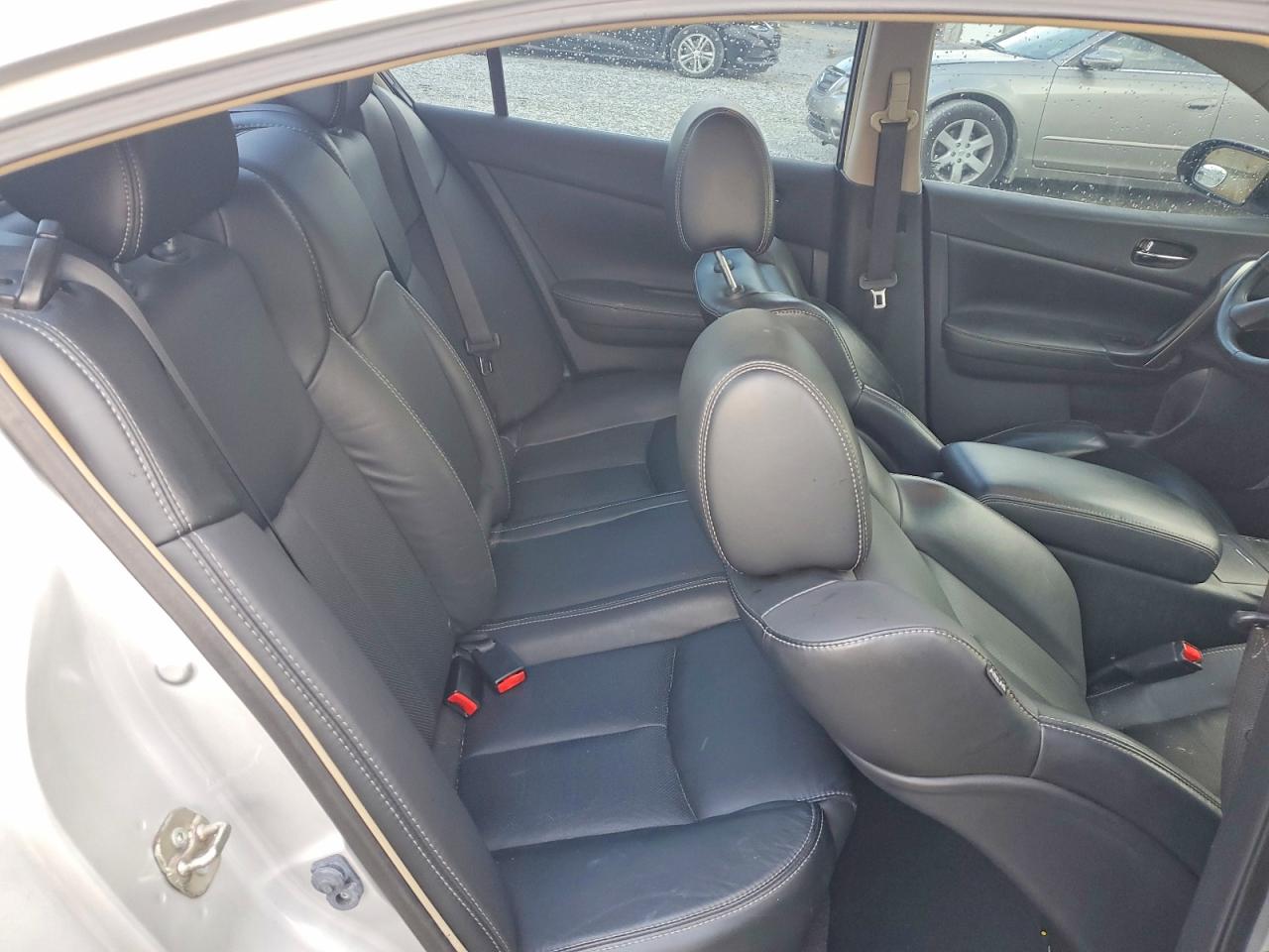 2014 Niss Maxima S Silver vin: 1N4AA5AP4EC907842