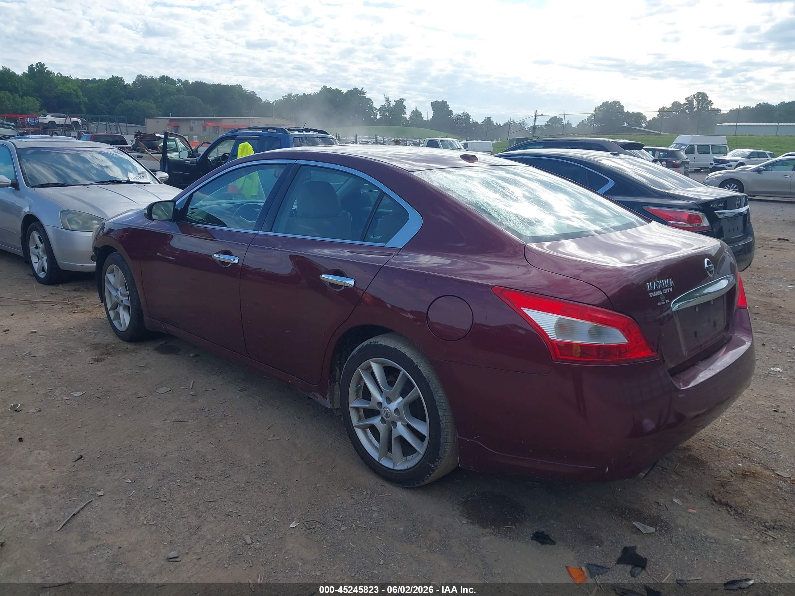 2010 Nissan Maxima 3.5 Sv Red vin: 1N4AA5AP5AC805766