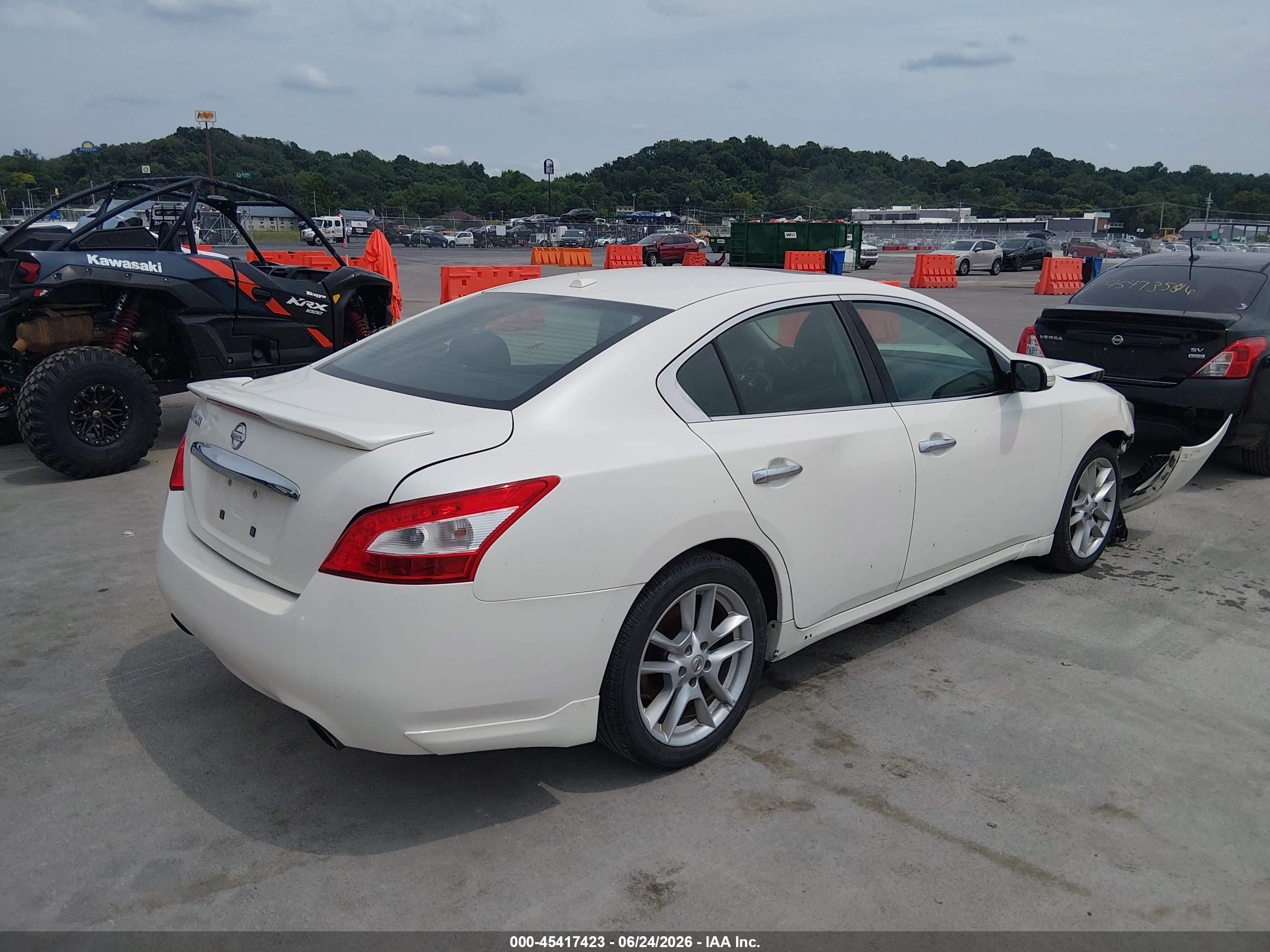 2010 Nissan Maxima 3.5 Sv White vin: 1N4AA5AP5AC843272