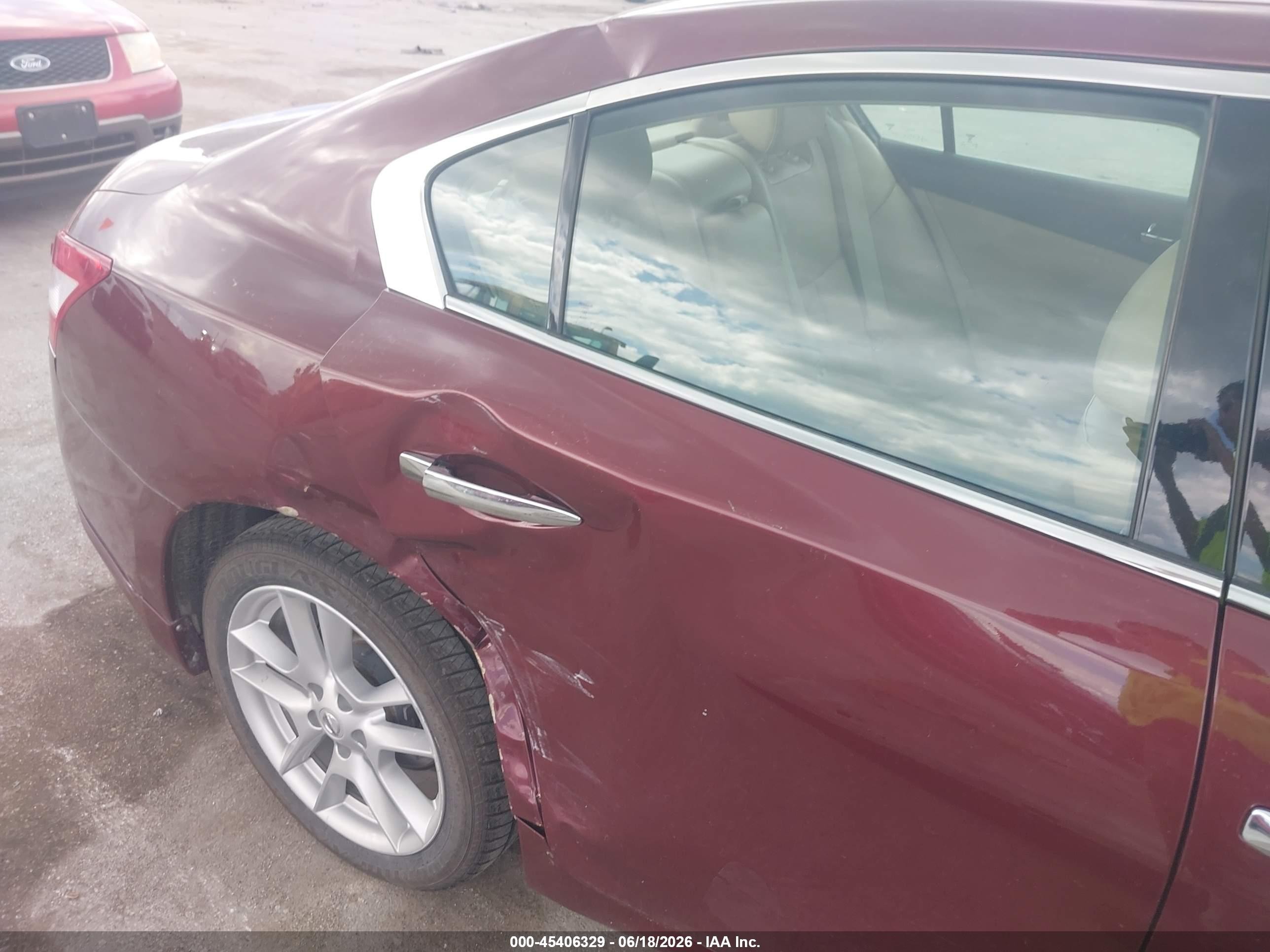 2010 Nissan Maxima 3.5 Sv Red vin: 1N4AA5AP5AC850691