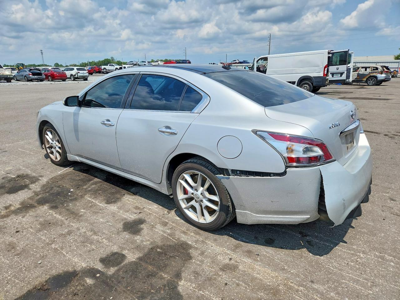2011 Nissan Maxima 3.5 S Серебряный vin: 1N4AA5AP5BC817191