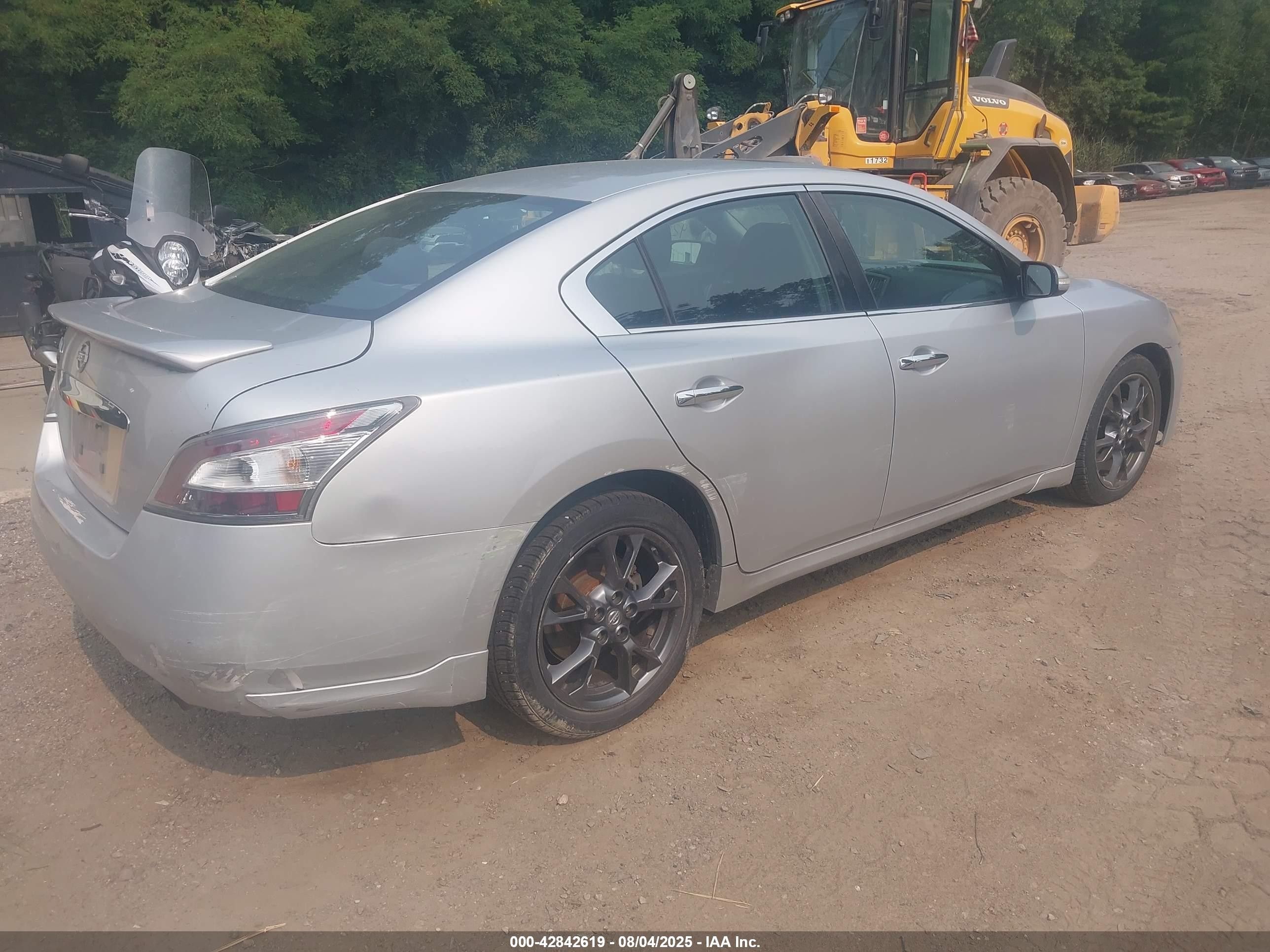 2012 Nissan Maxima 3.5 S Silver vin: 1N4AA5AP5CC812770