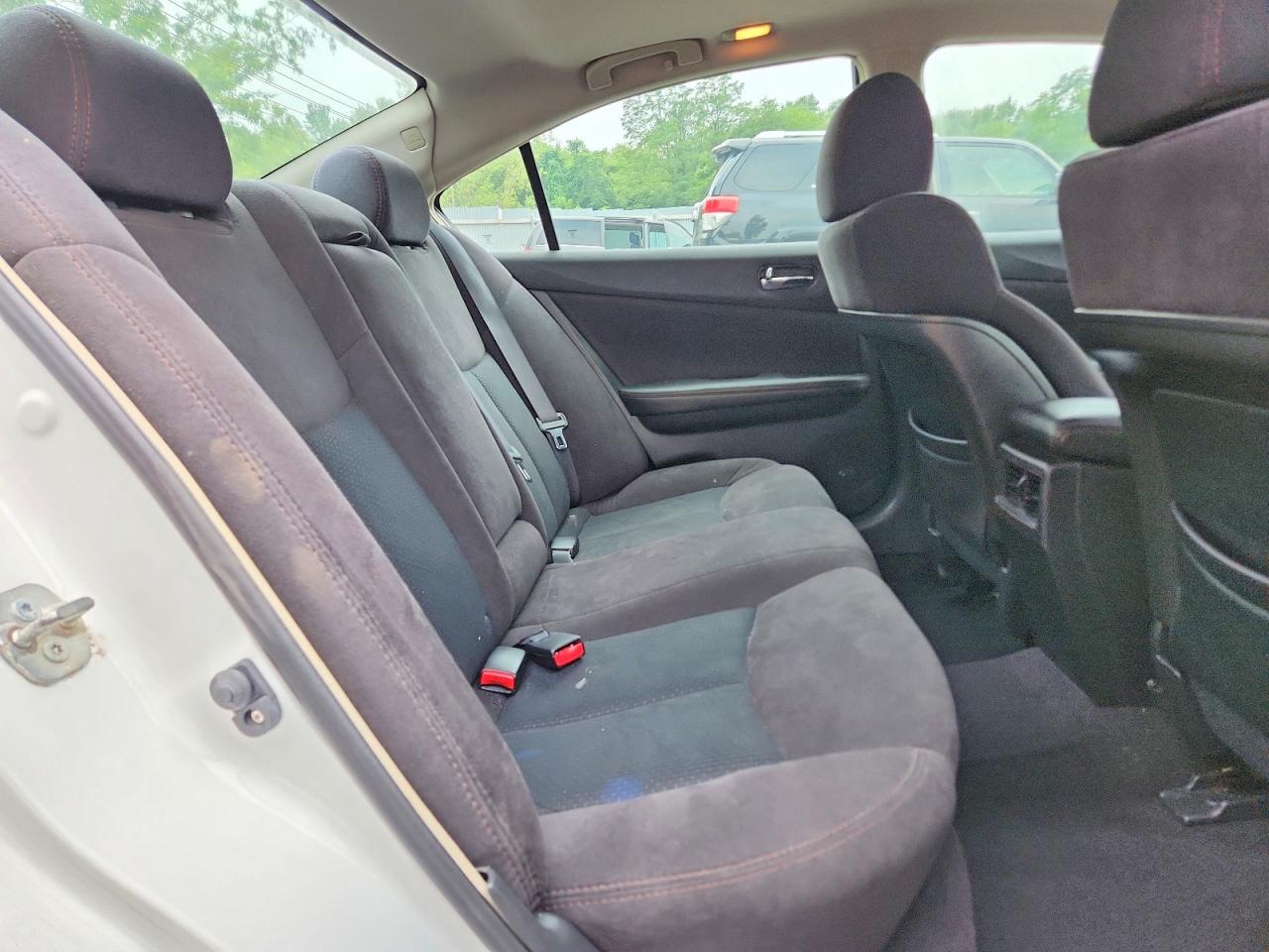 2012 Nissan Maxima 3.5 S White vin: 1N4AA5AP5CC828497