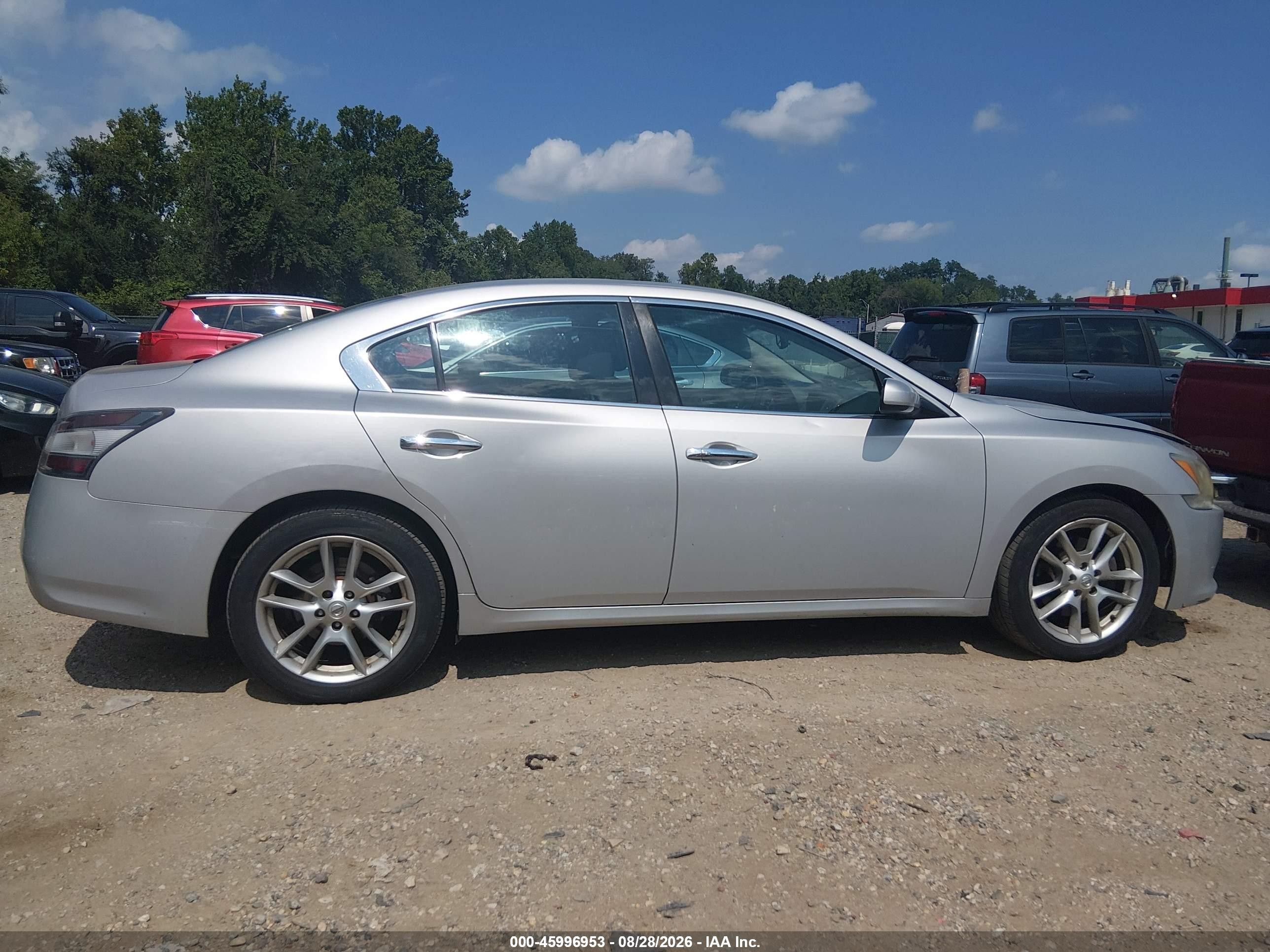 2013 Nissan Maxima 3.5 S Серебряный vin: 1N4AA5AP5DC817520