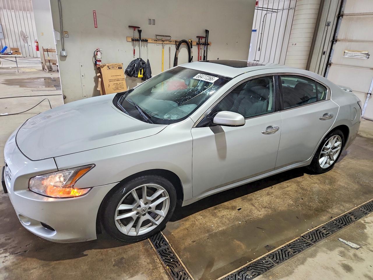2013 Nissan Maxima 3.5 S Silver vin: 1N4AA5AP5DC838061