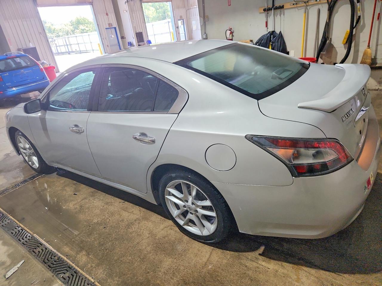 2013 Nissan Maxima 3.5 S Silver vin: 1N4AA5AP5DC838061