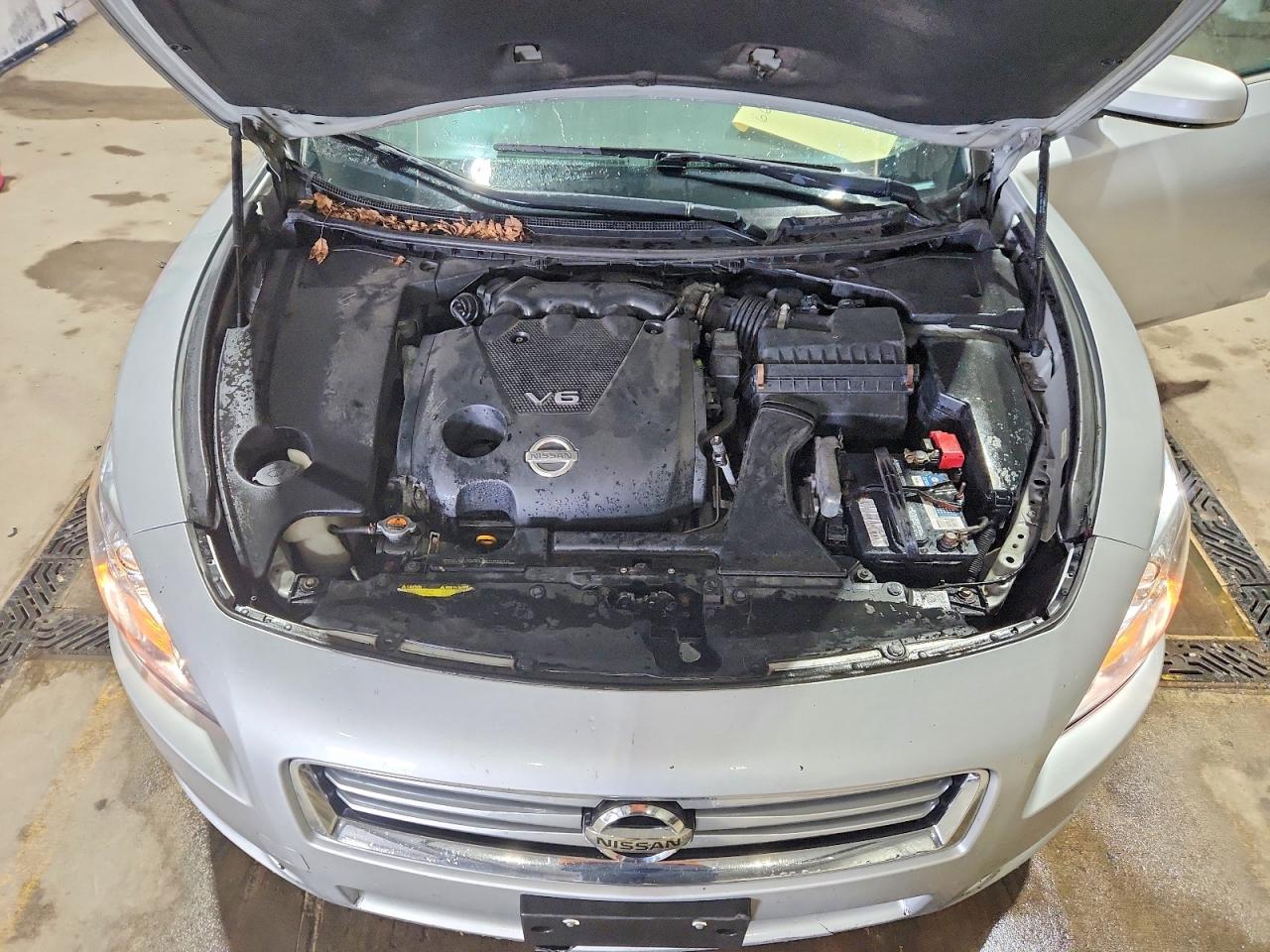 2013 Nissan Maxima 3.5 S Silver vin: 1N4AA5AP5DC838061