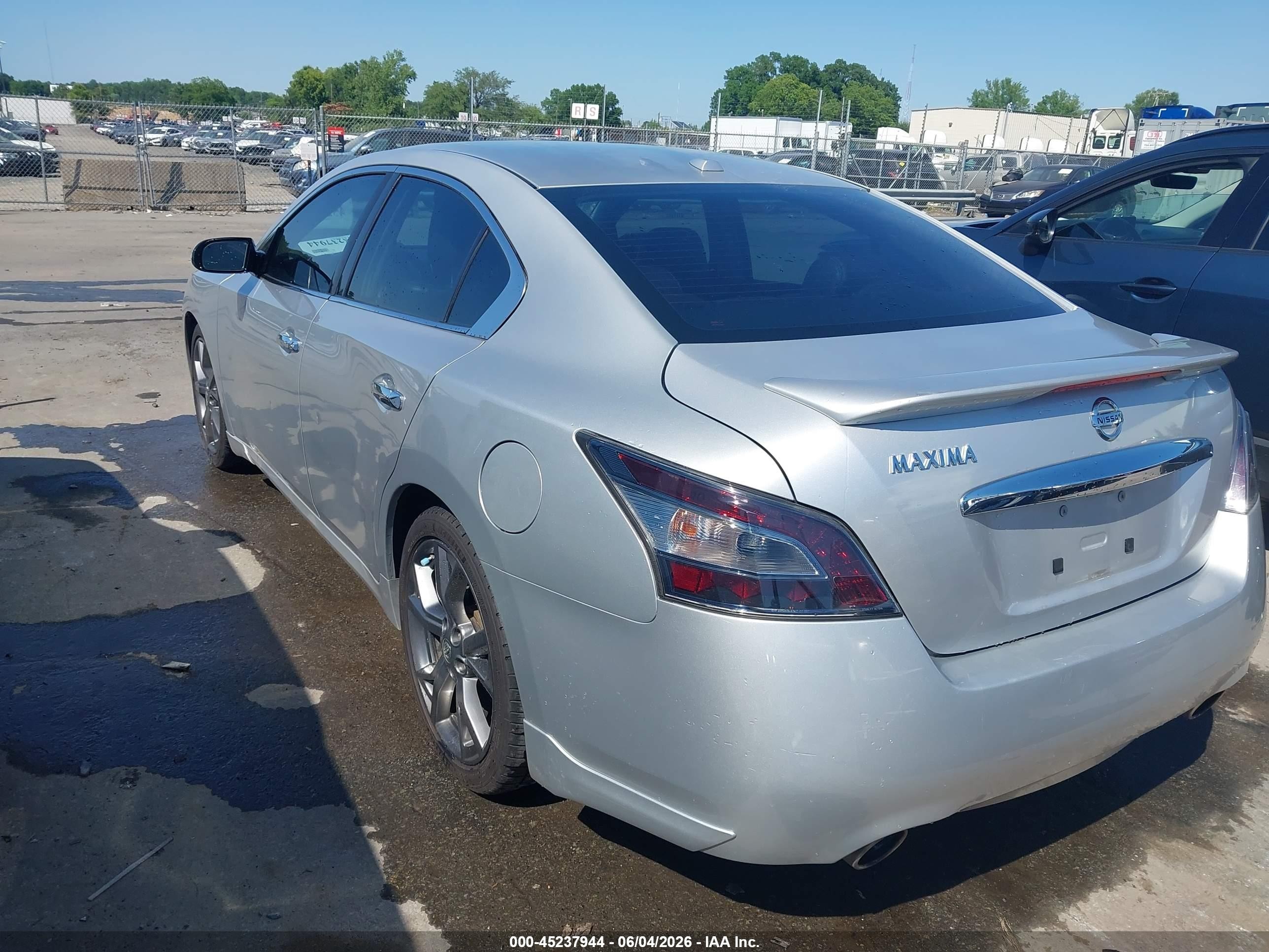 2014 Nissan Maxima 3.5 Sv Silver vin: 1N4AA5AP5EC440396