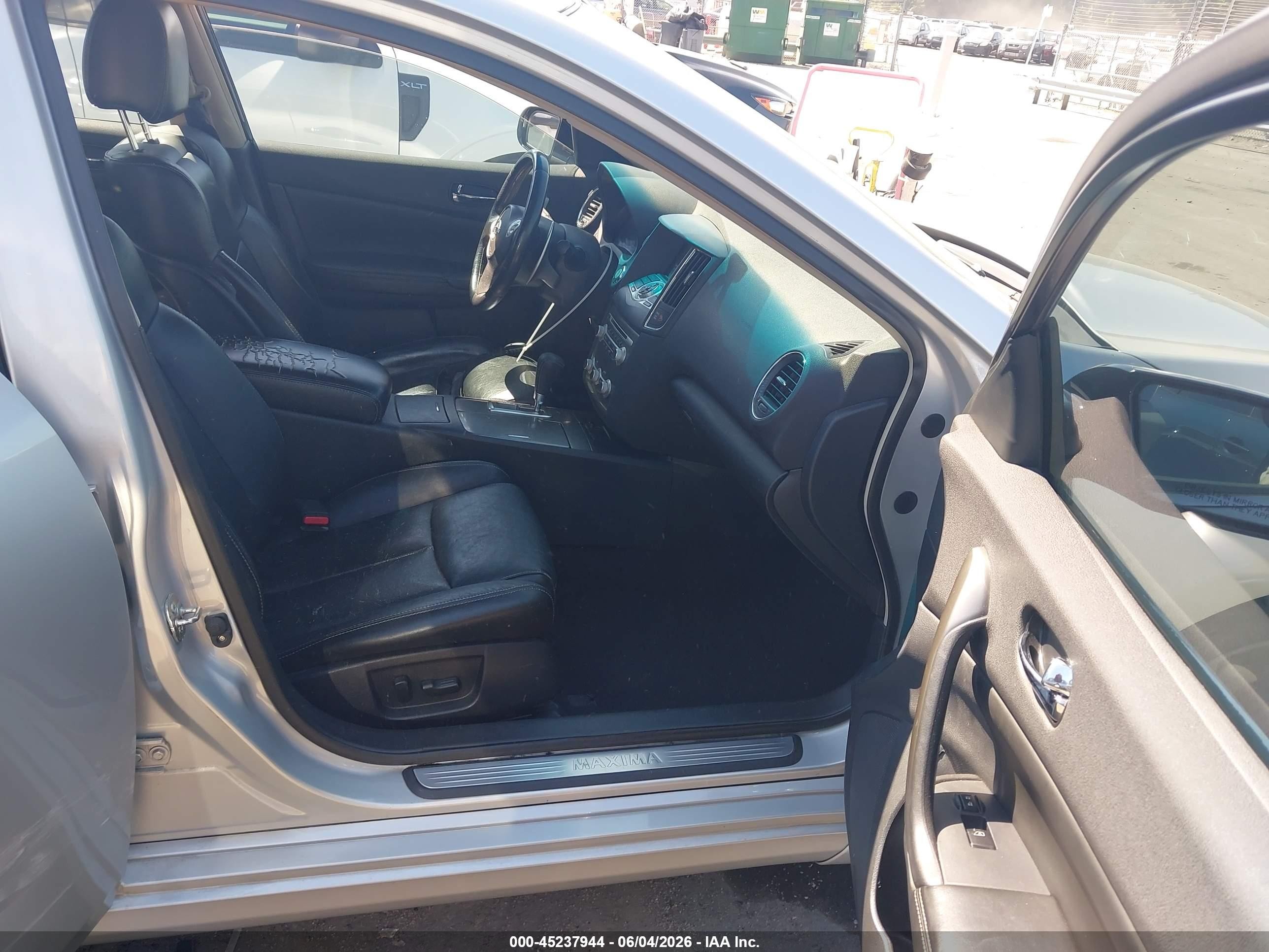 2014 Nissan Maxima 3.5 Sv Silver vin: 1N4AA5AP5EC440396