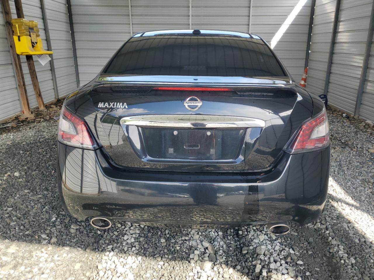 2014 Nissan Maxima 3.5 Sv Black vin: 1N4AA5AP5EC445453 Damage: Rear Bumper, Heavy Scratch, 2 To 3 Inches