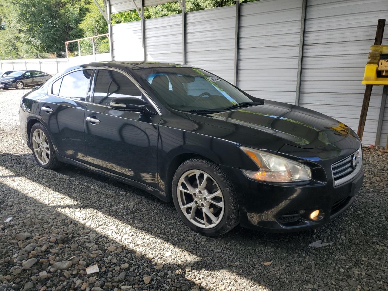 2014 Nissan Maxima 3.5 Sv Black vin: 1N4AA5AP5EC445453 Damage: Right Front Door, Dent(S) W/ Paint Dmg, 1 To 2 Inches
