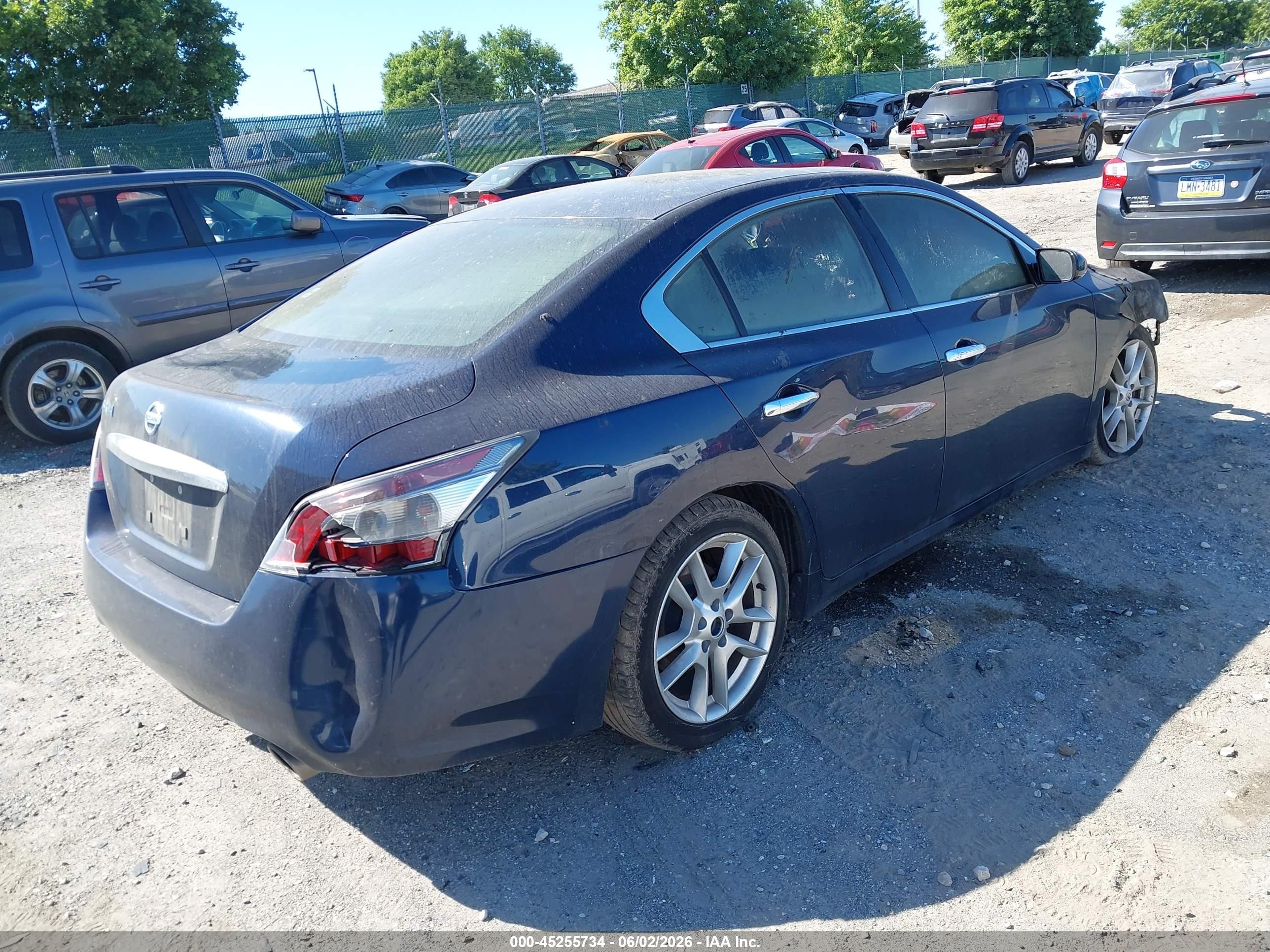 2014 Nissan Maxima   Blue vin: 1N4AA5AP5EC455089