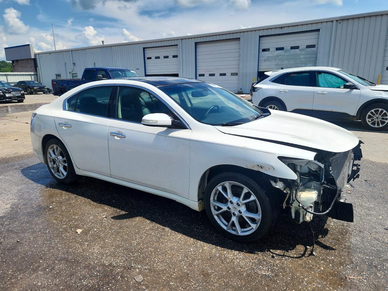 2014 Nissan Maxima 3.5 Sv White vin: 1N4AA5AP5EC455884