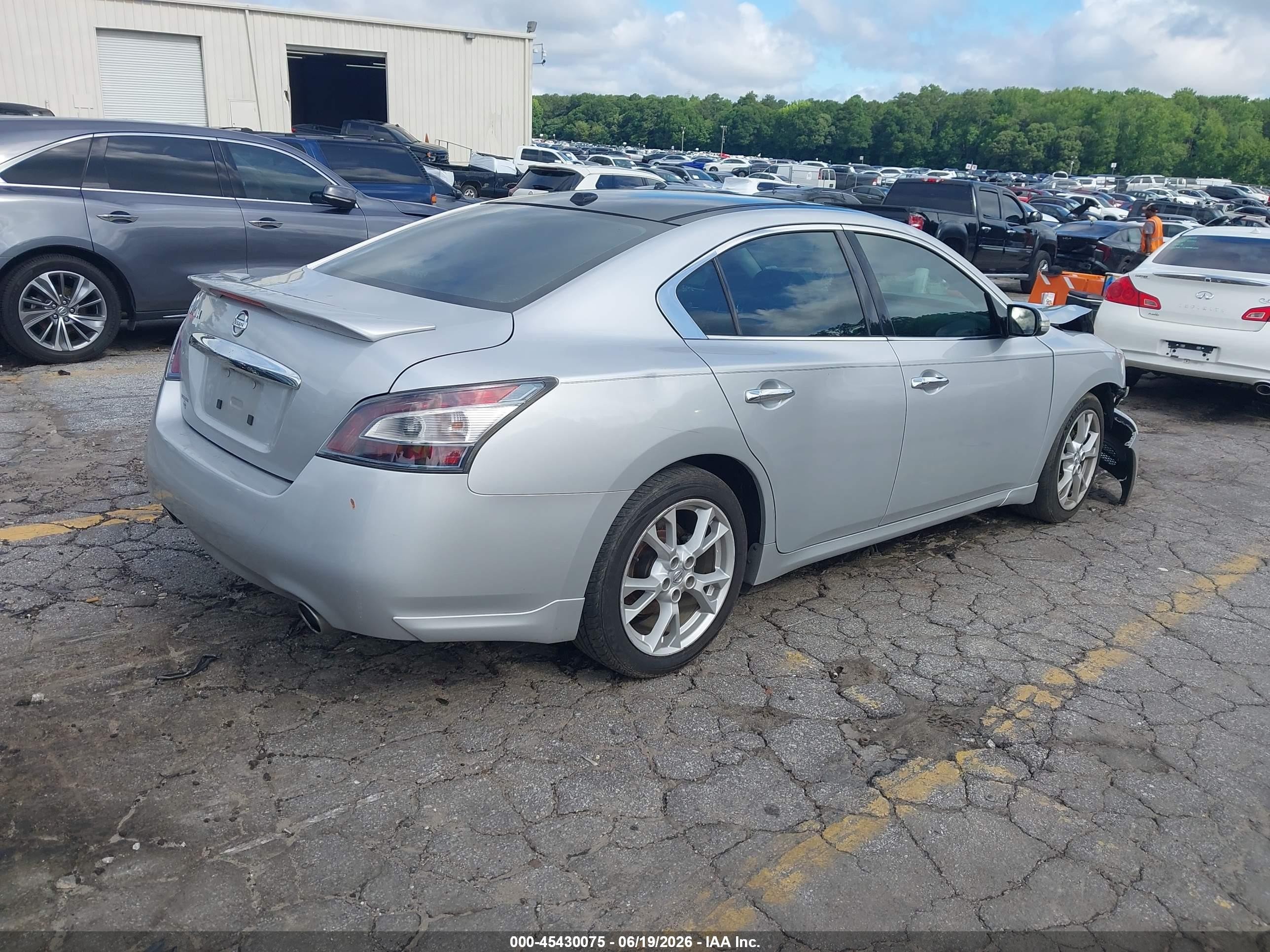 2014 Nissan Maxima 3.5 Sv Silver vin: 1N4AA5AP5EC477092