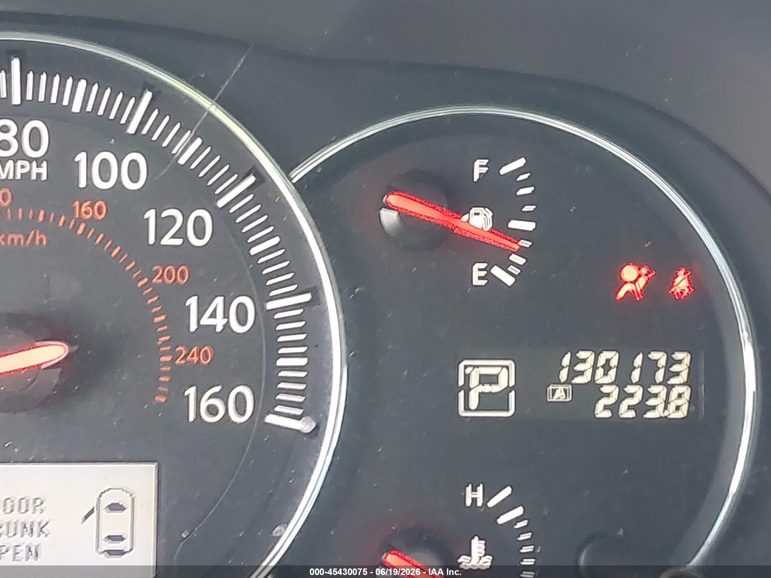 2014 Nissan Maxima 3.5 Sv Silver vin: 1N4AA5AP5EC477092