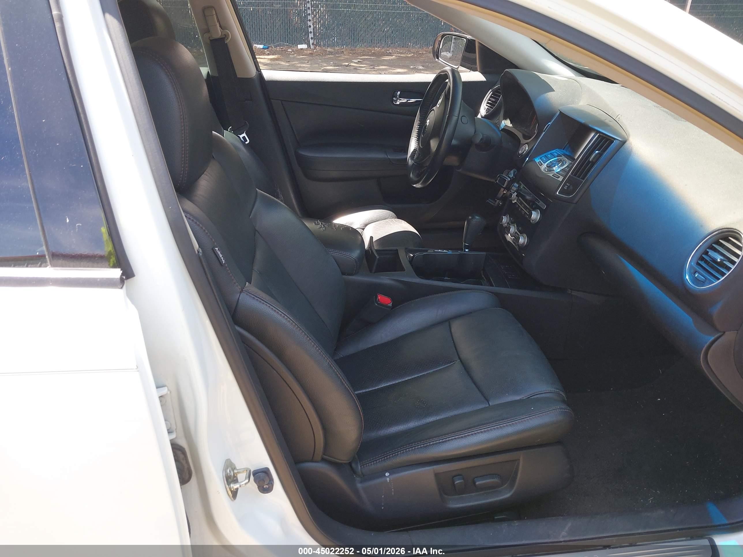 2014 Nissan Maxima 3.5 Sv White vin: 1N4AA5AP5EC478016