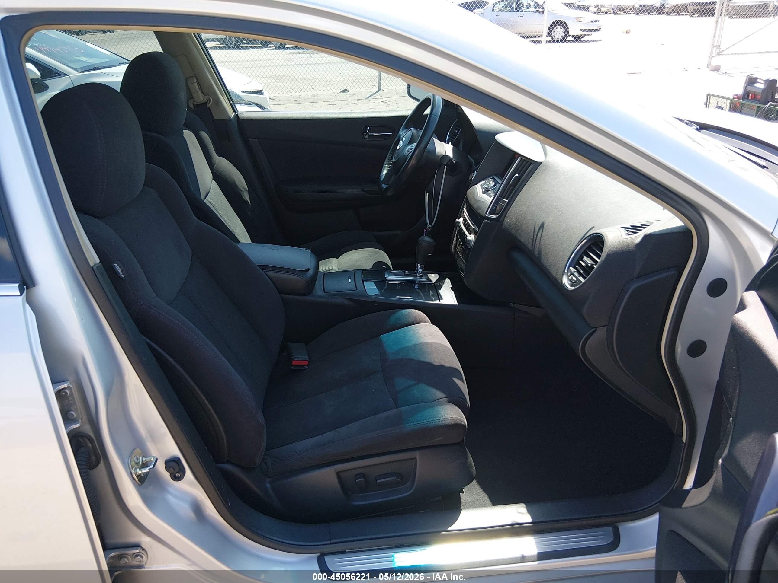 2014 Nissan Maxima 3.5 S/3.5 Sv Silver vin: 1N4AA5AP5EC481675