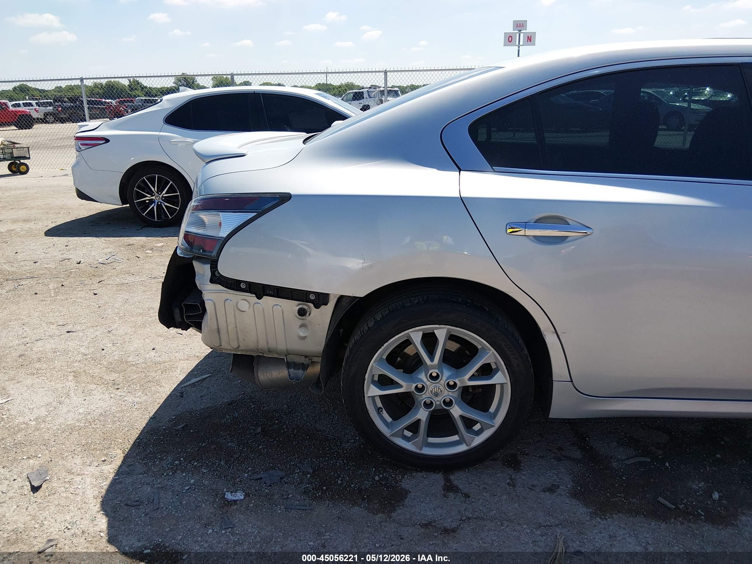 2014 Nissan Maxima 3.5 S/3.5 Sv Silver vin: 1N4AA5AP5EC481675