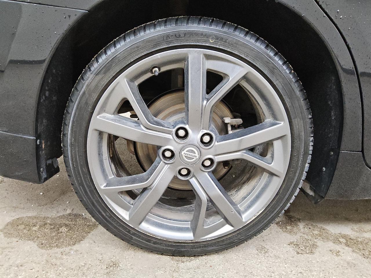 2014 Nissan Maxima 3.5 Sv Black vin: 1N4AA5AP5EC907784 Damage: Right Rear Wheel, Curb Rash, > 12 Inches