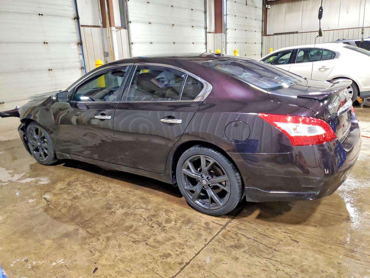2011 Nissan Maxima 3.5 S Purple vin: 1N4AA5AP6BC801386