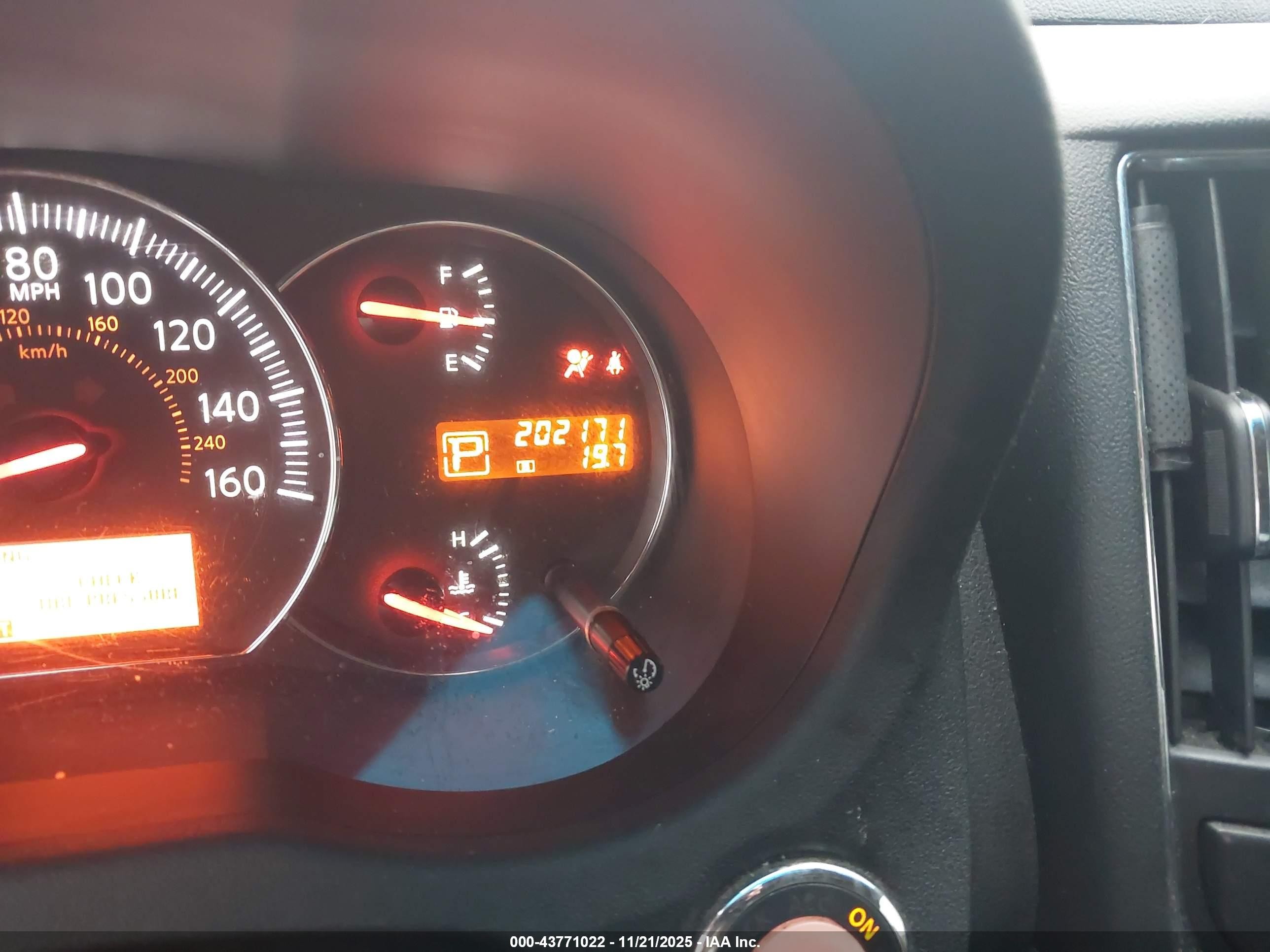 2011 Nissan Maxima 3.5 Sv Серый vin: 1N4AA5AP6BC815398
