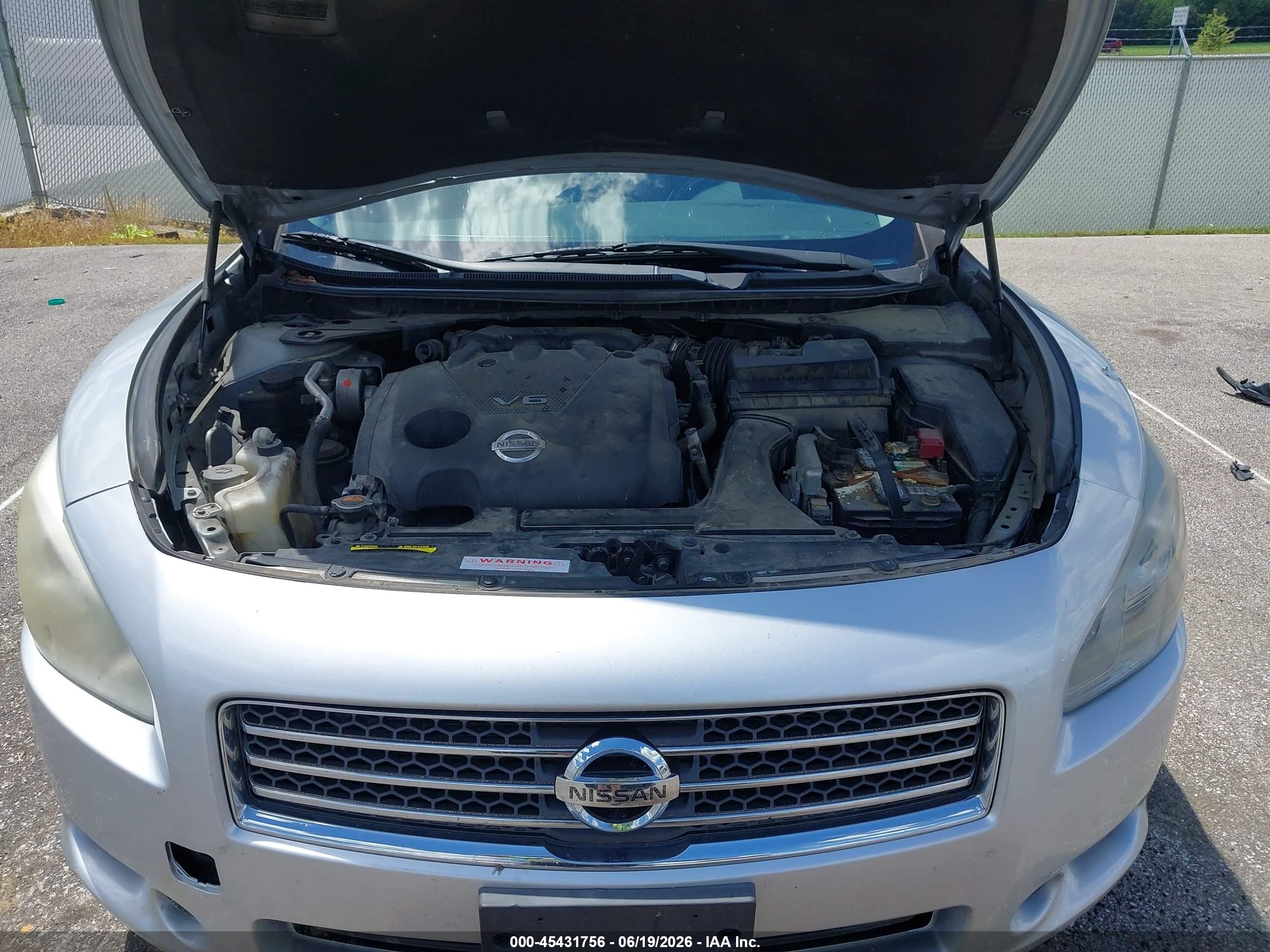 2011 Nissan Maxima 3.5 S Серебряный vin: 1N4AA5AP6BC817250