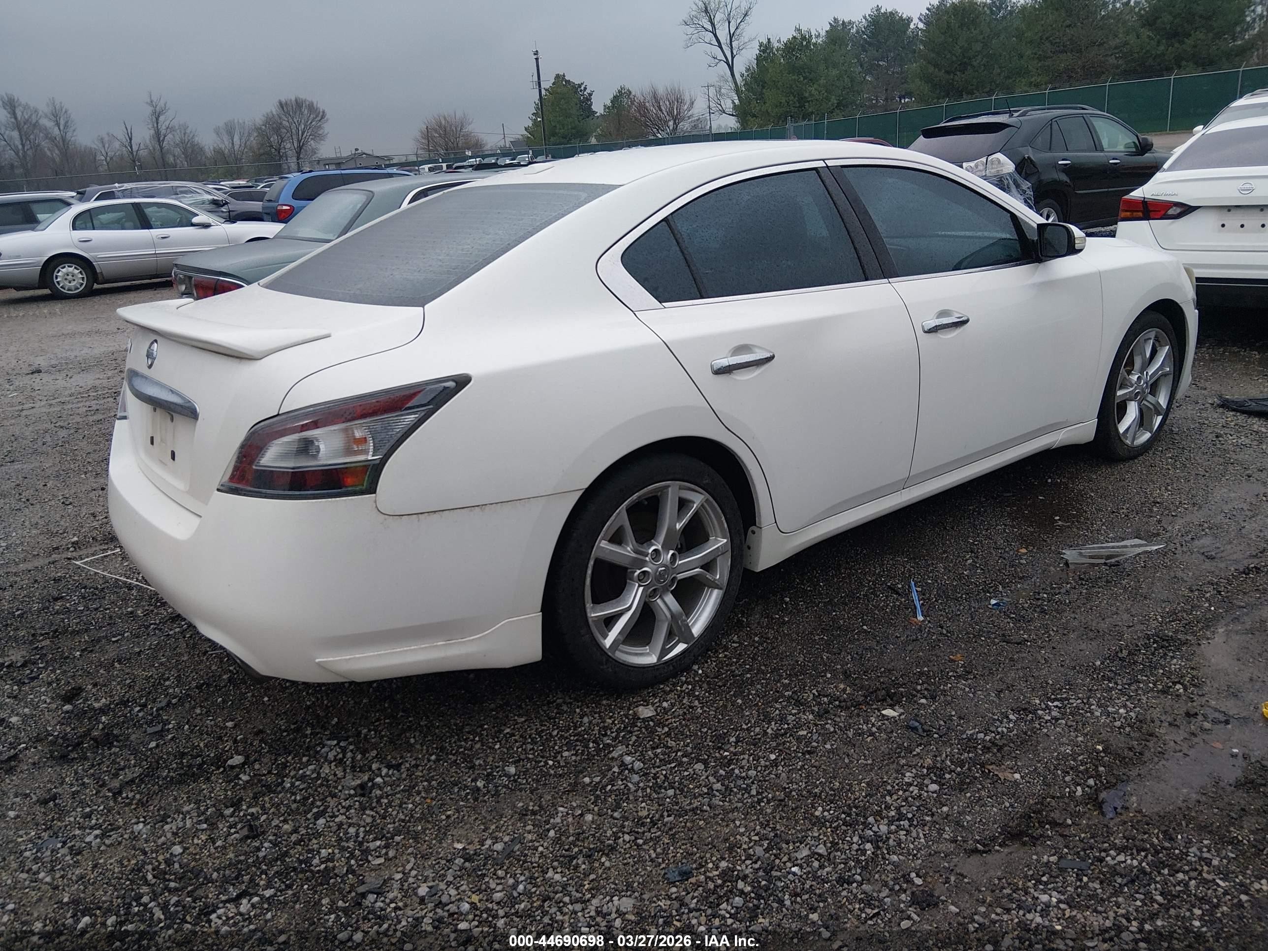 2012 Nissan Maxima 3.5 Sv White vin: 1N4AA5AP6CC831084