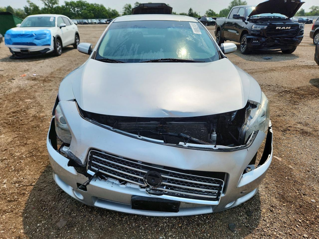 2012 Nissan Maxima 3.5 S Silver vin: 1N4AA5AP6CC839136