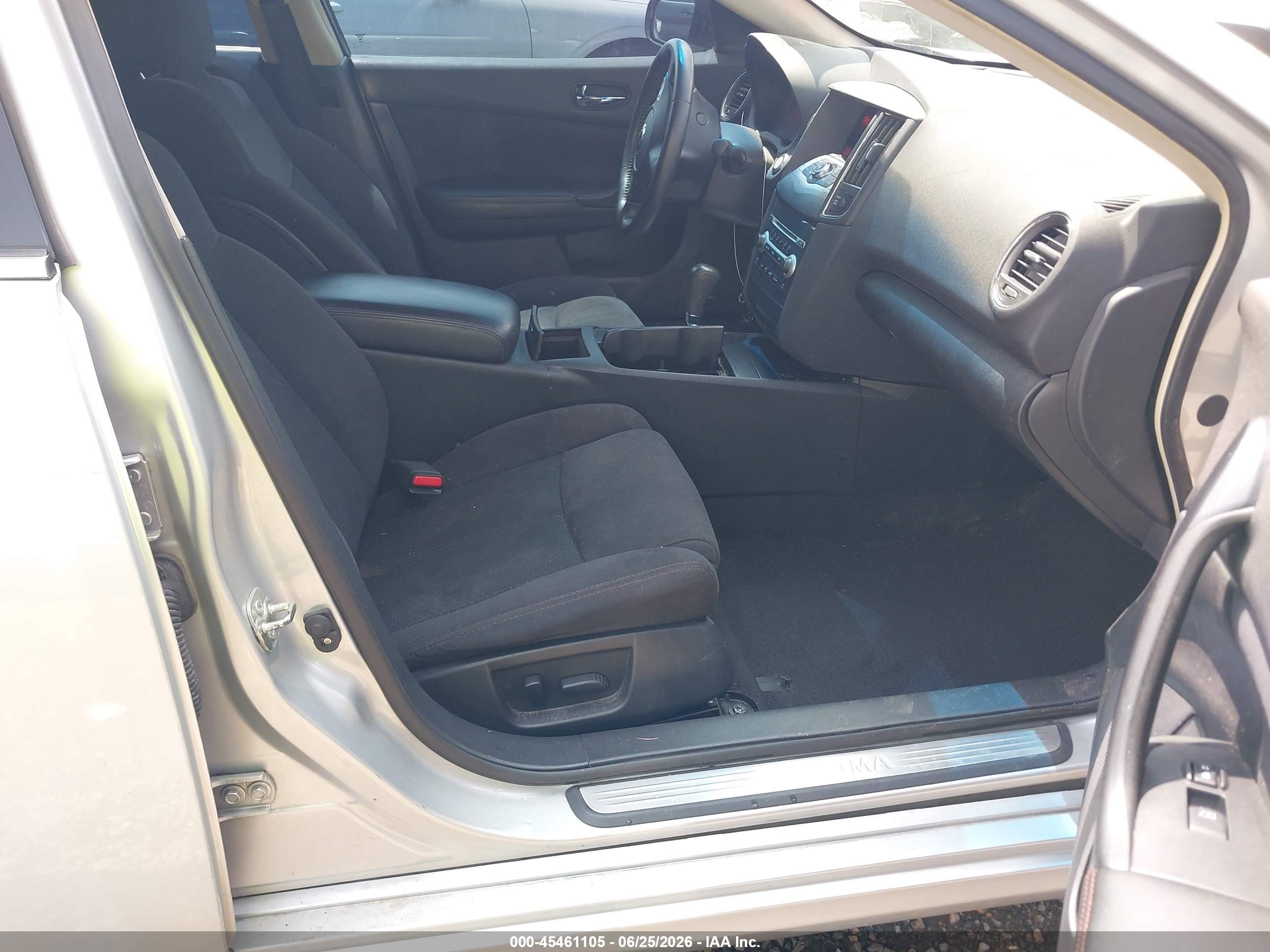 2013 Nissan Maxima 3.5 S Серебряный vin: 1N4AA5AP6DC804324