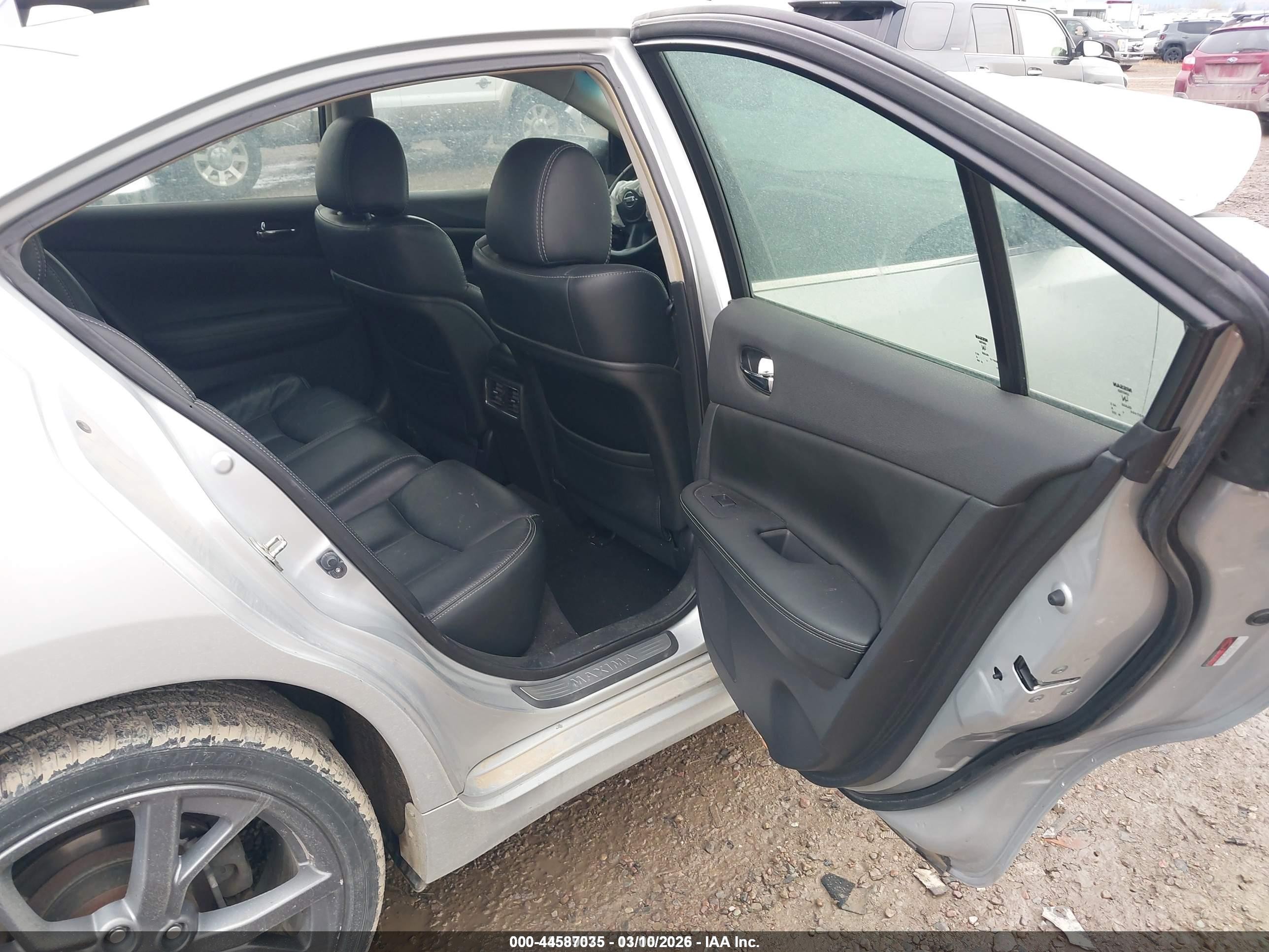 2013 Nissan Maxima 3.5 Sv Silver vin: 1N4AA5AP6DC811130