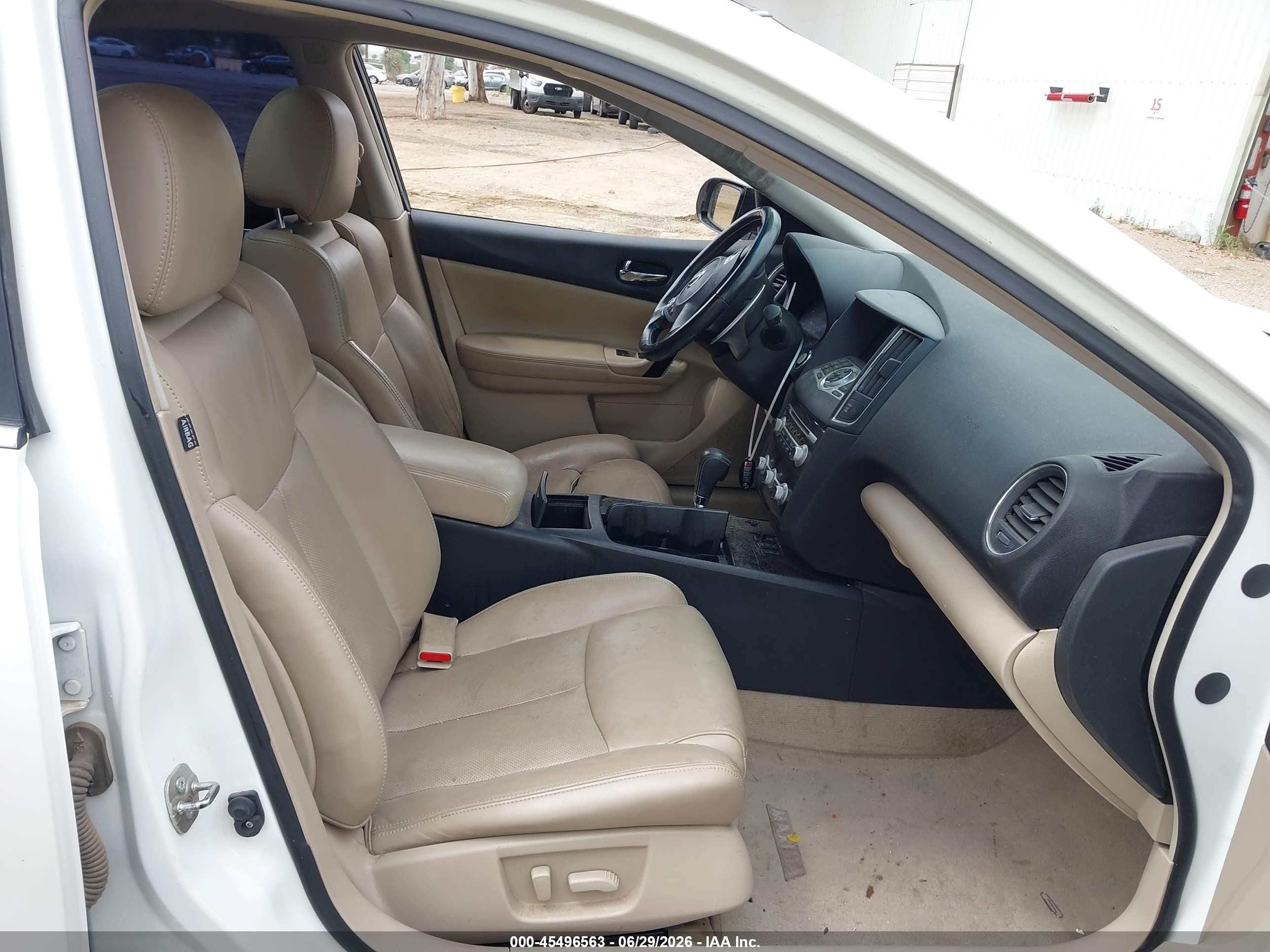 2013 Nissan Maxima 3.5 Sv White vin: 1N4AA5AP6DC827165