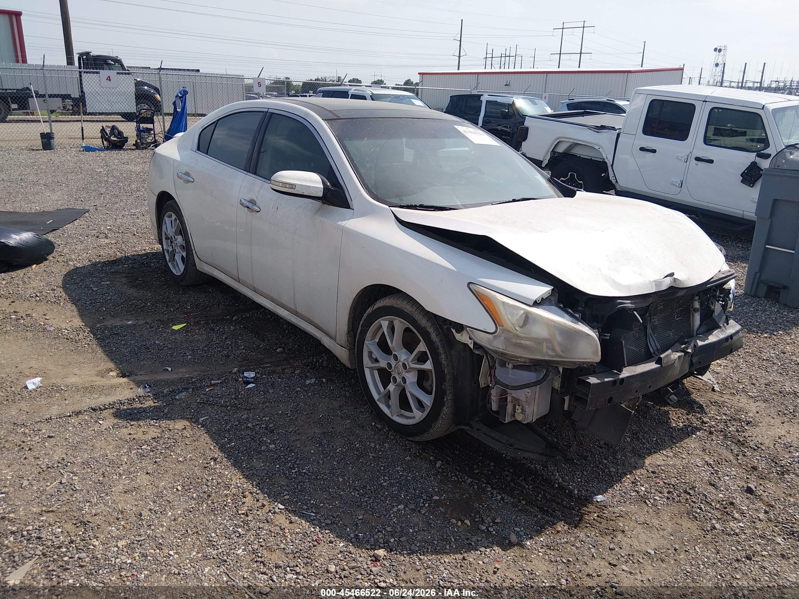 2013 Nissan Maxima 3.5 Sv White vin: 1N4AA5AP6DC843334