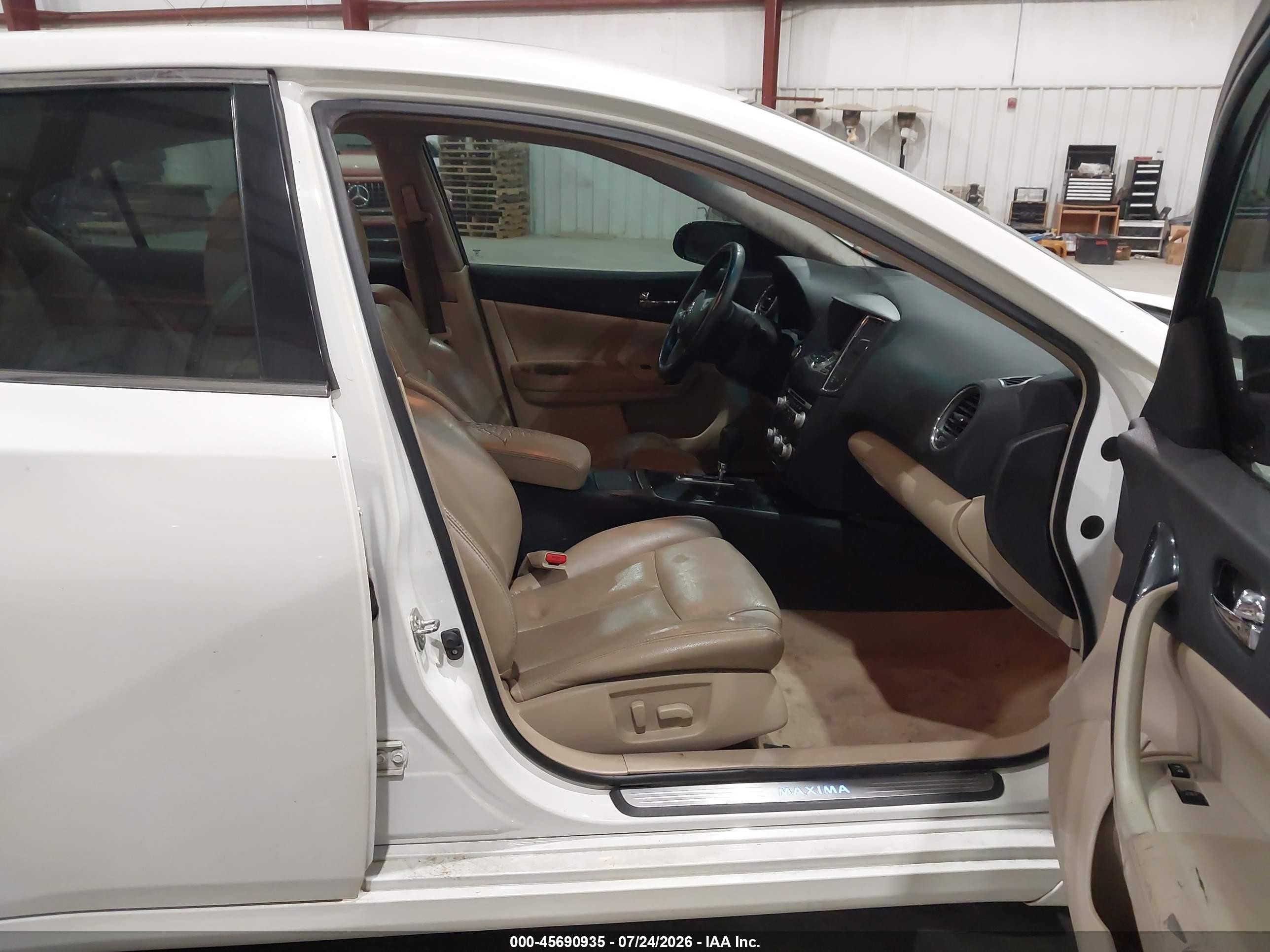 2013 Nissan Maxima 3.5 Sv White vin: 1N4AA5AP6DC845536