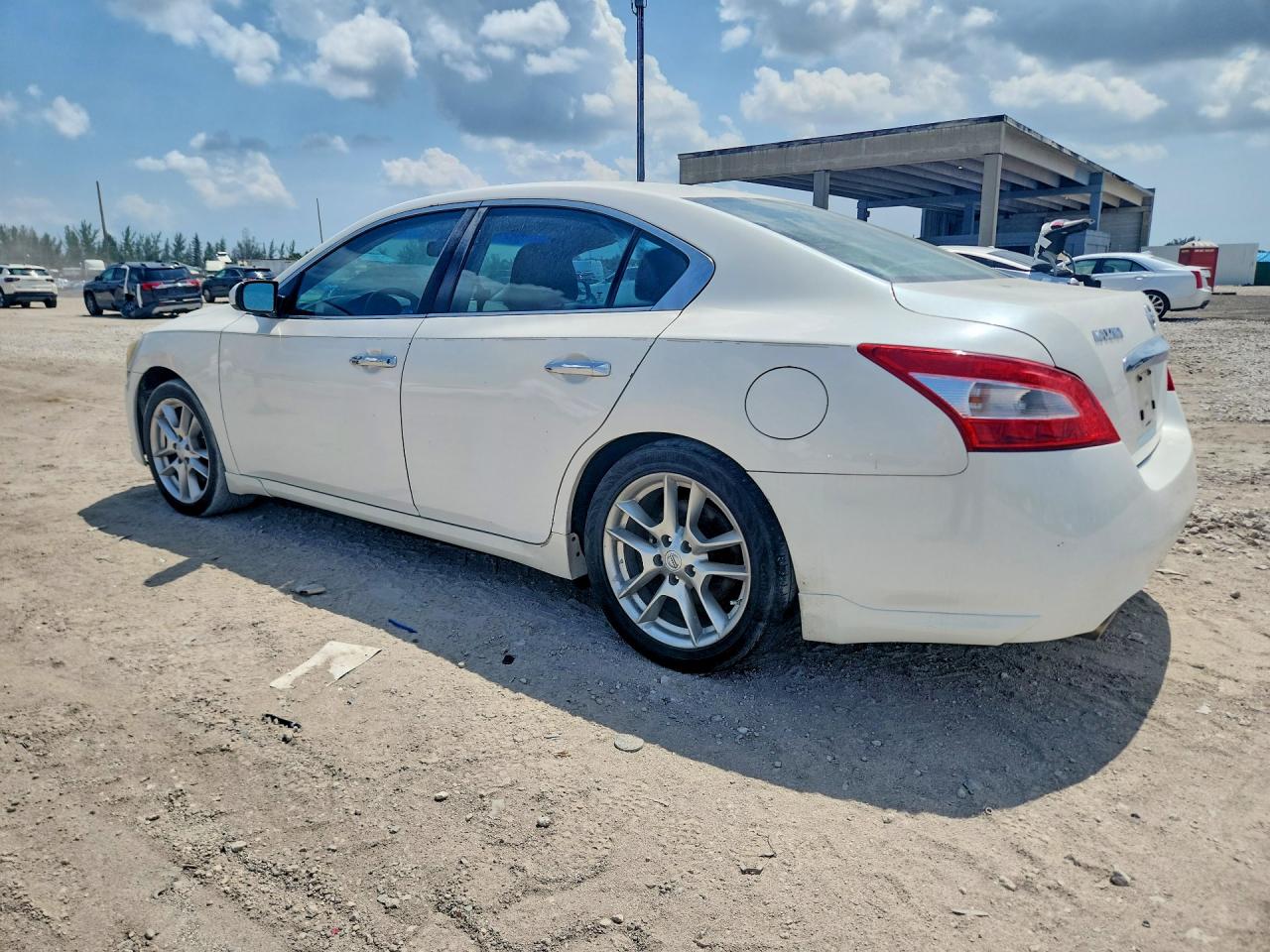 2011 Nissan Maxima White vin: 1N4AA5AP7BC820450