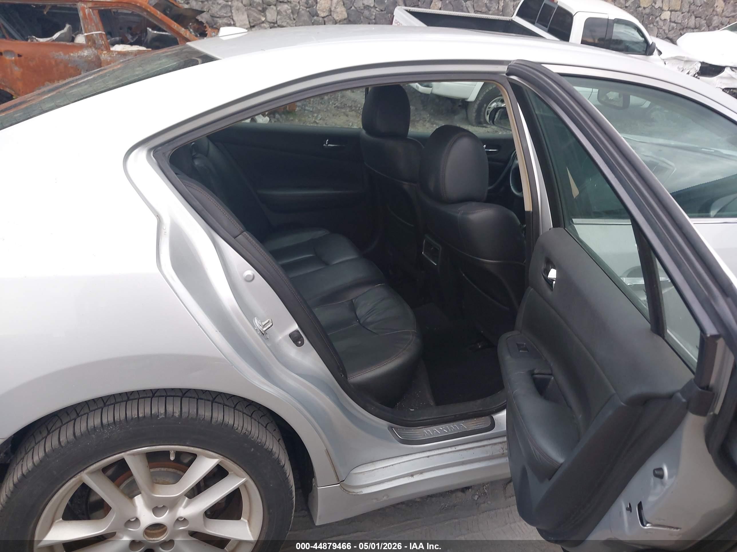 2011 Nissan Maxima 3.5 Sv Silver vin: 1N4AA5AP7BC836017
