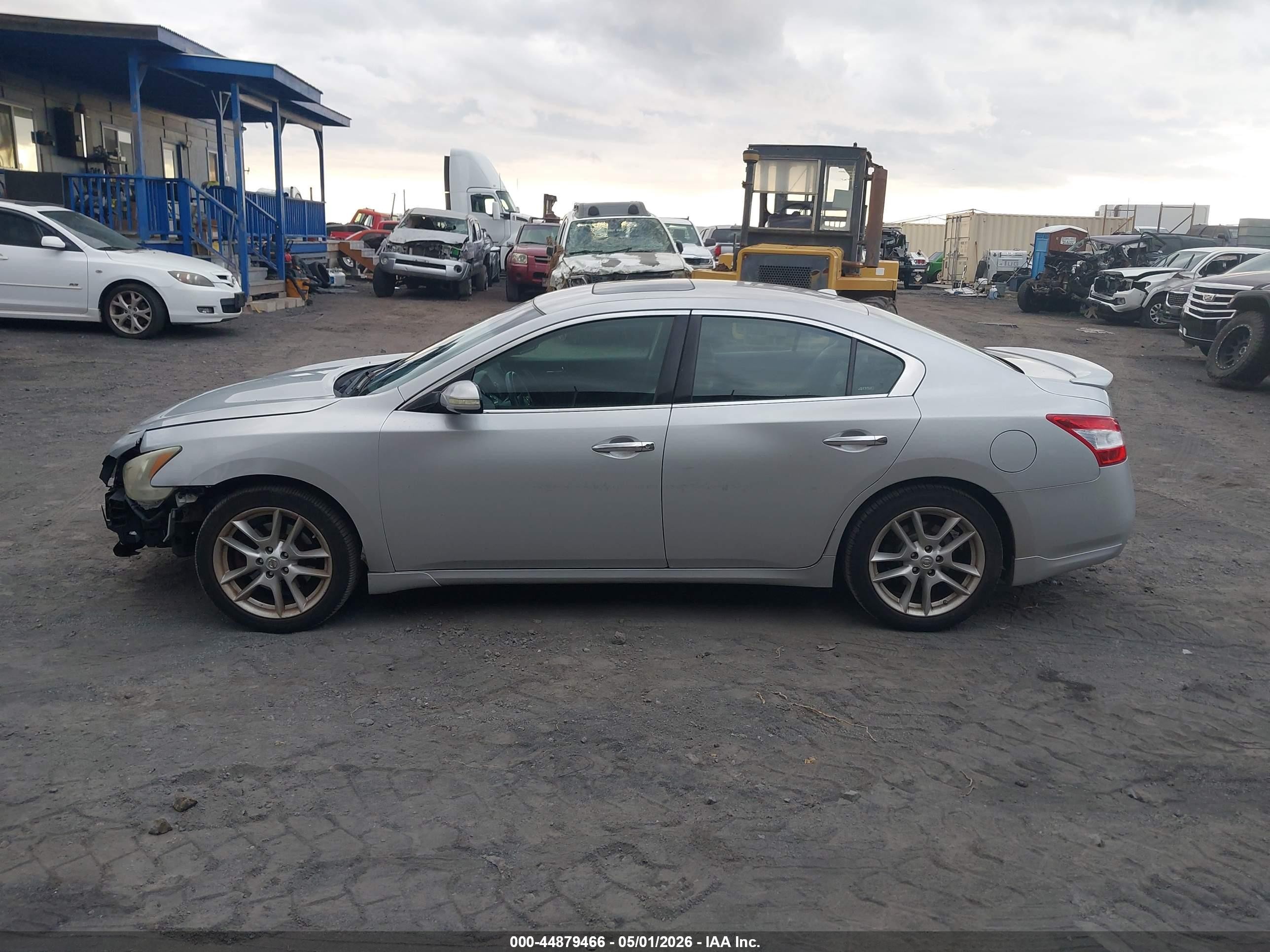 2011 Nissan Maxima 3.5 Sv Silver vin: 1N4AA5AP7BC836017