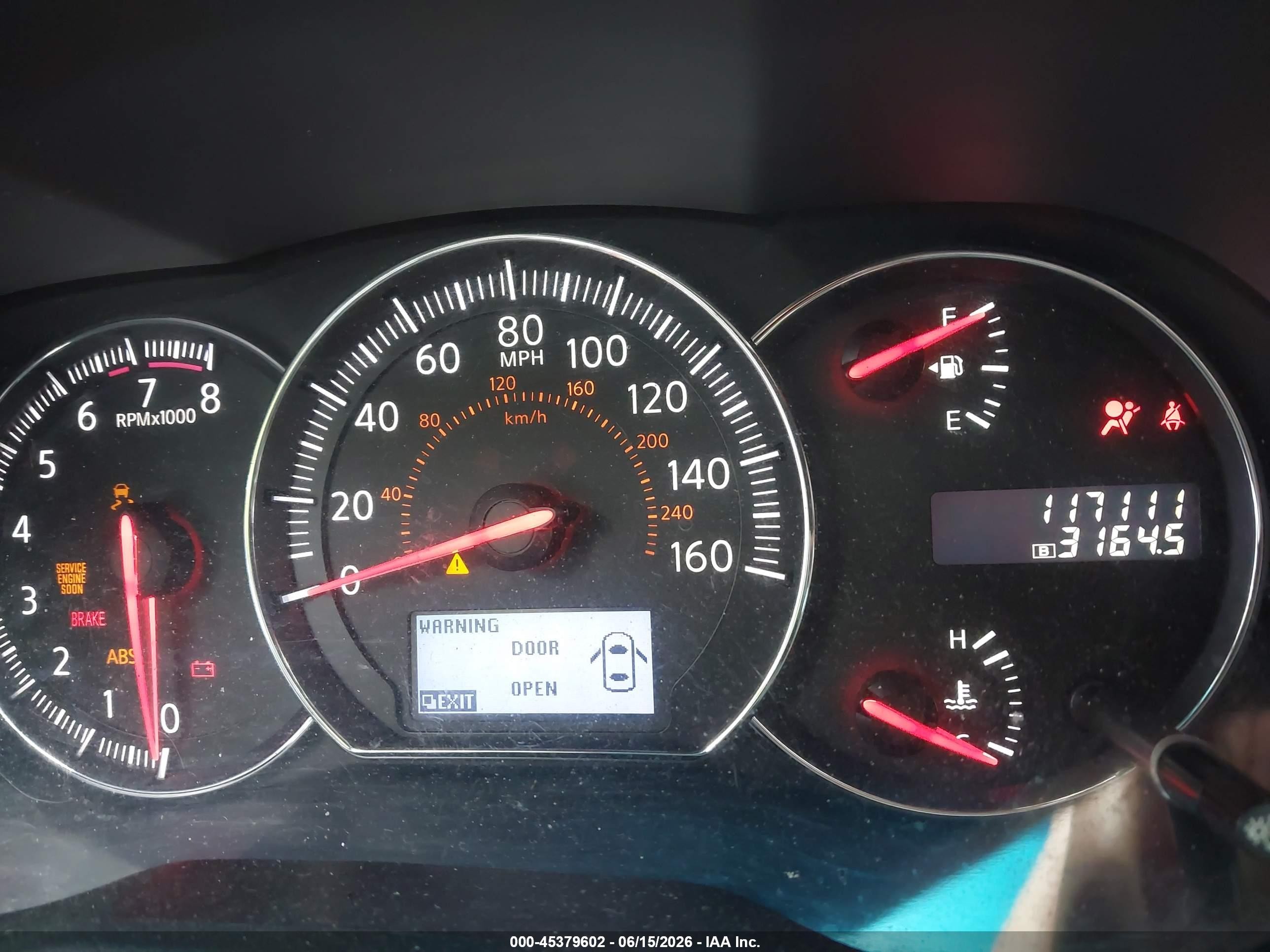 2014 Nissan Maxima   White vin: 1N4AA5AP7EC466482