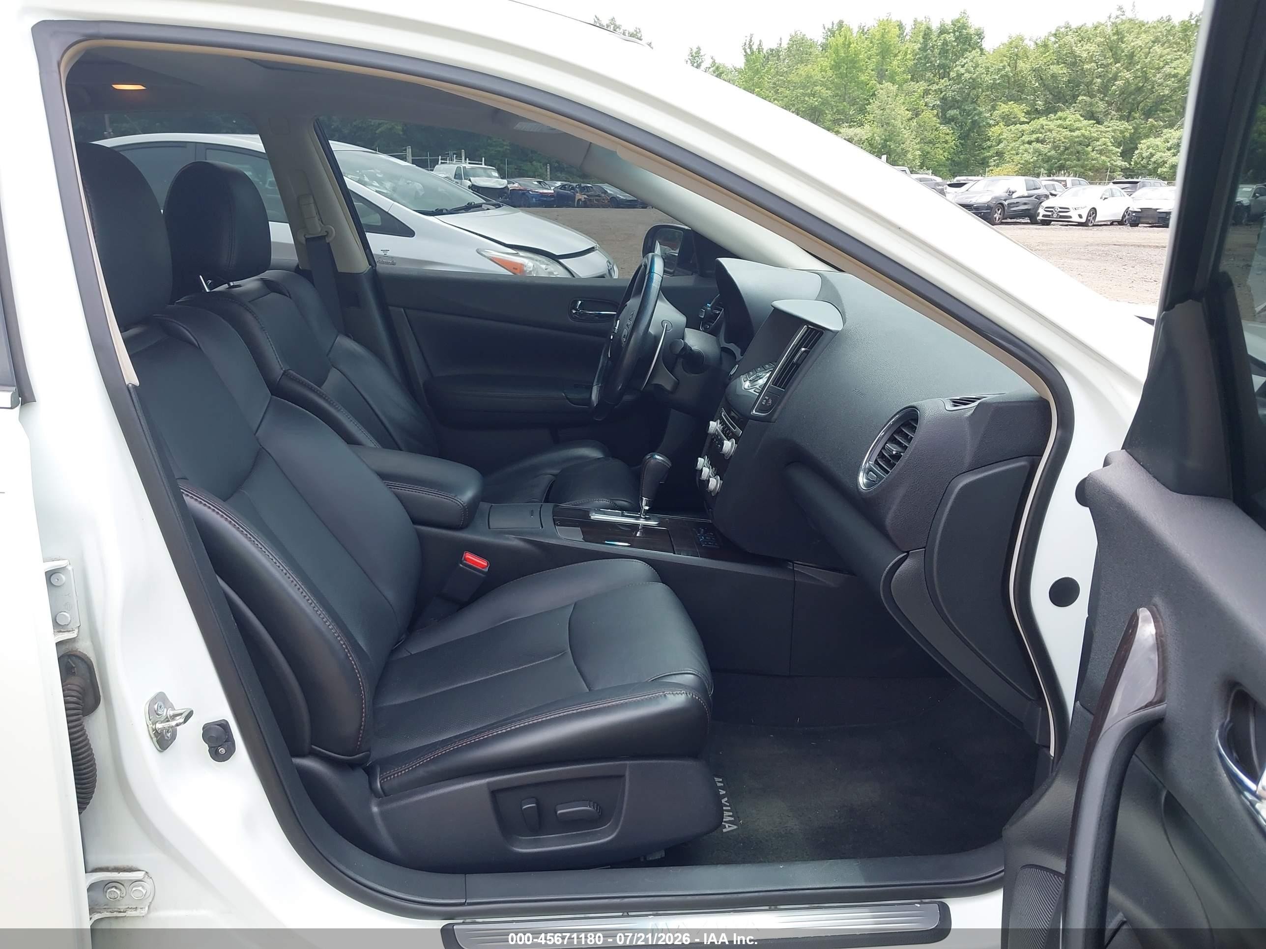 2014 Nissan Maxima 3.5 Sv White vin: 1N4AA5AP7EC472542