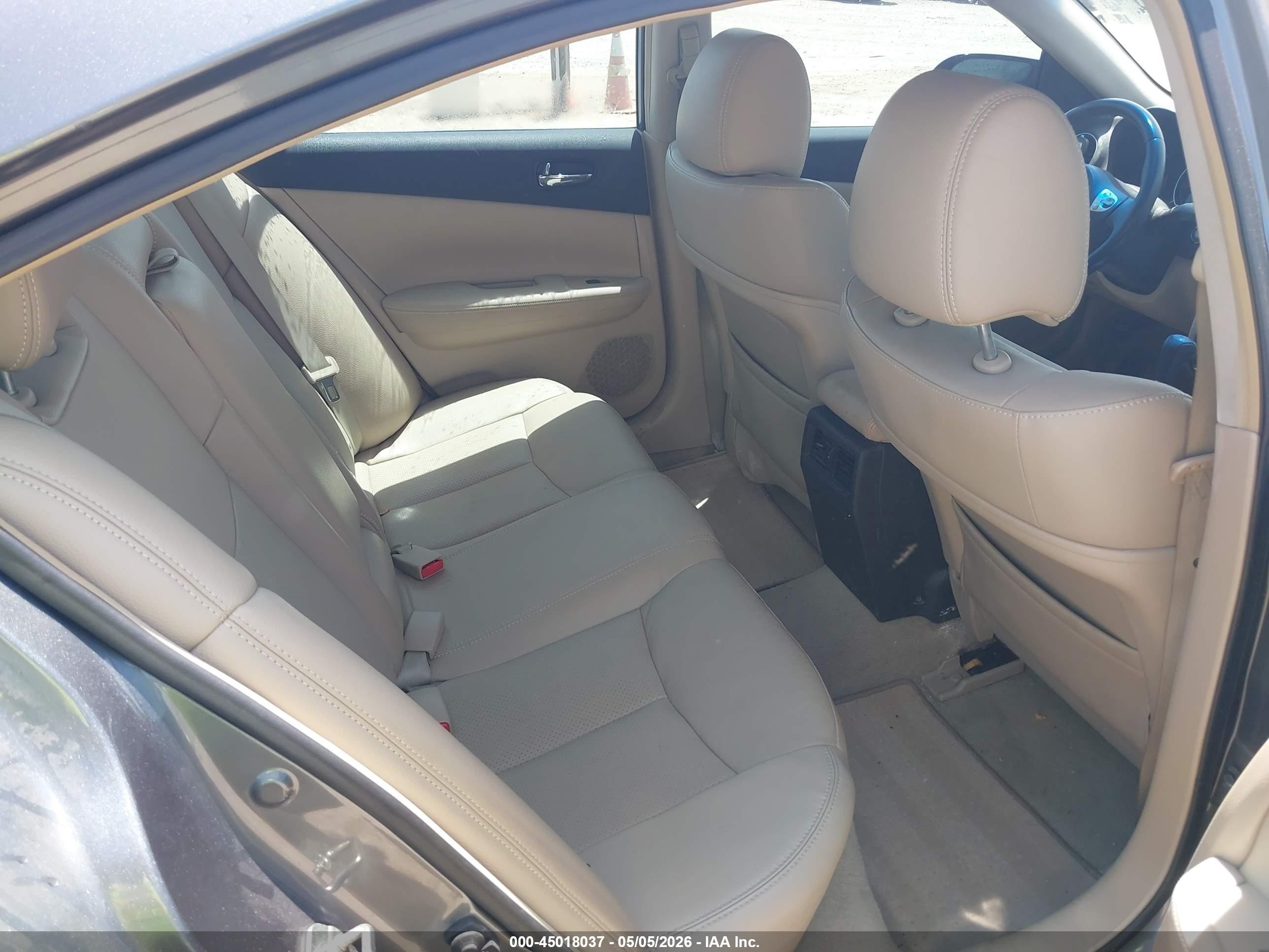 2014 Nissan Maxima 3.5 Sv Серый vin: 1N4AA5AP7EC476509