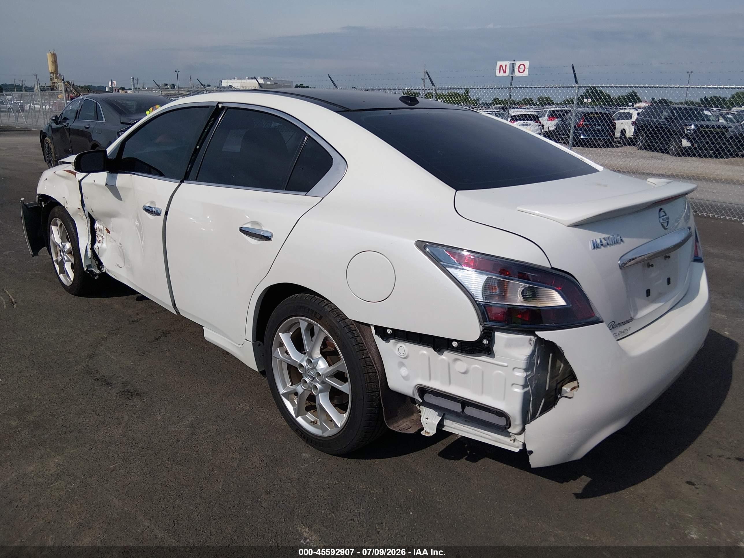 2014 Nissan Maxima 3.5 Sv White vin: 1N4AA5AP7EC914803