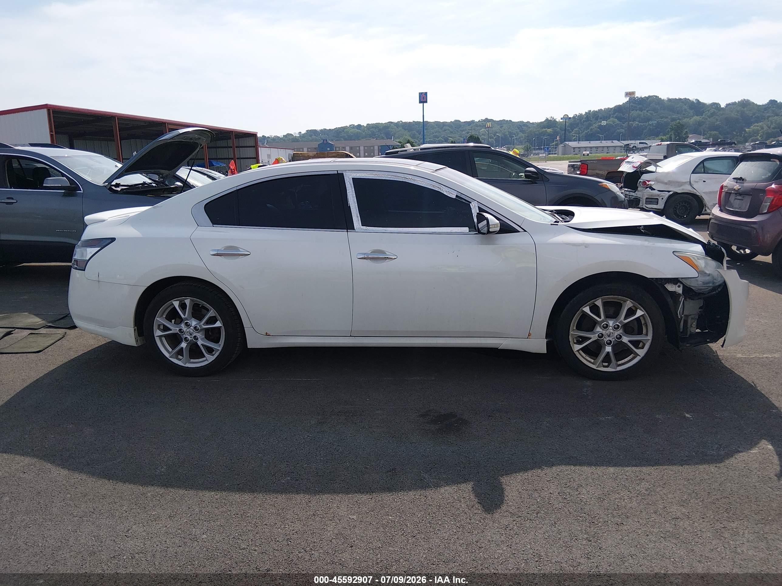 2014 Nissan Maxima 3.5 Sv White vin: 1N4AA5AP7EC914803