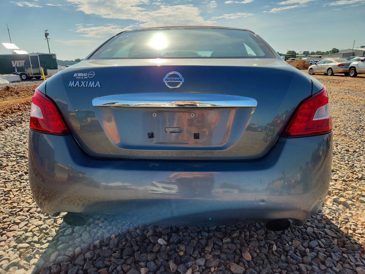 2010 Niss Maxima Blue vin: 1N4AA5AP8AC850765