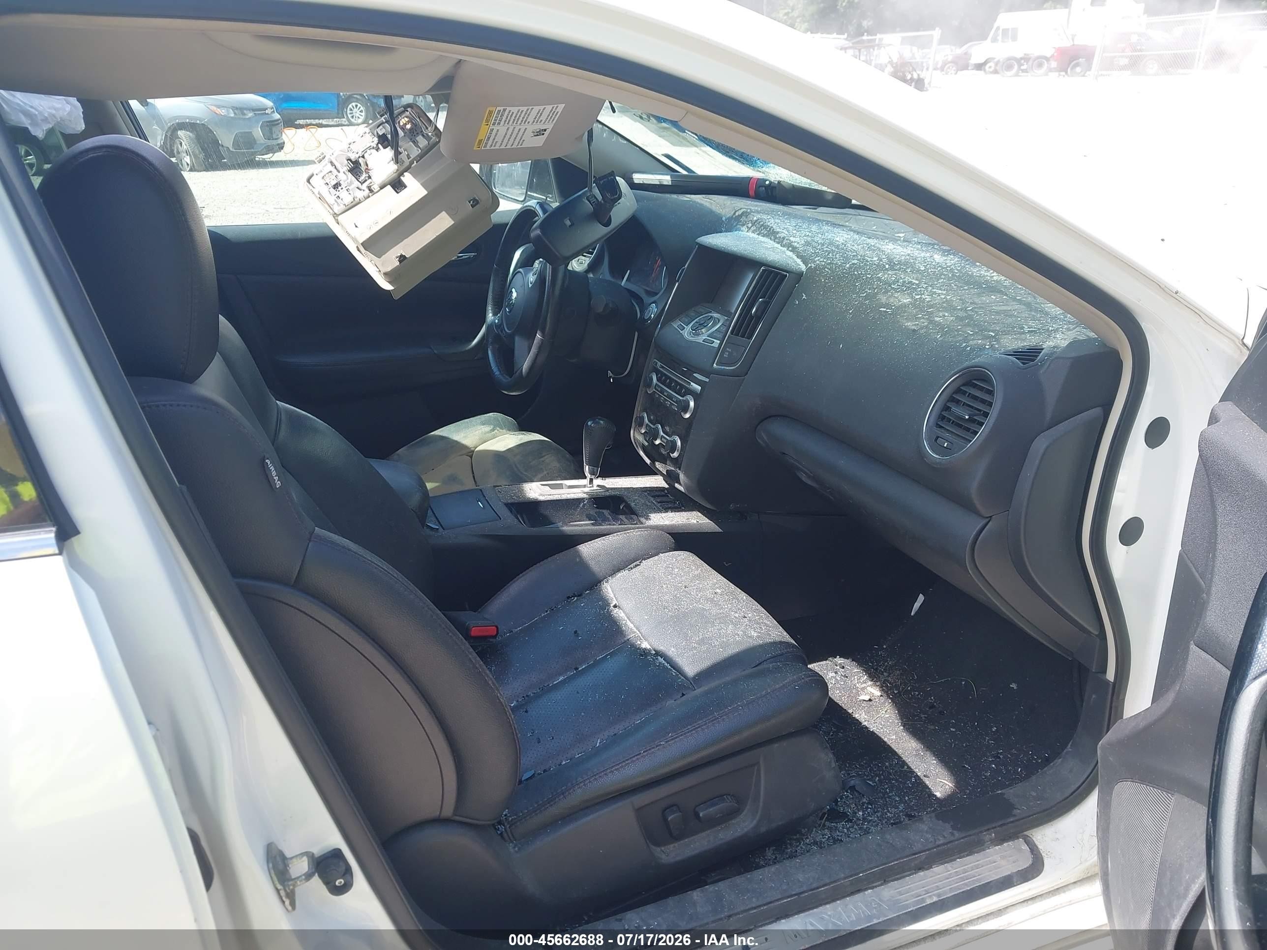 2011 Nissan Maxima 3.5 Sv White vin: 1N4AA5AP8BC867891