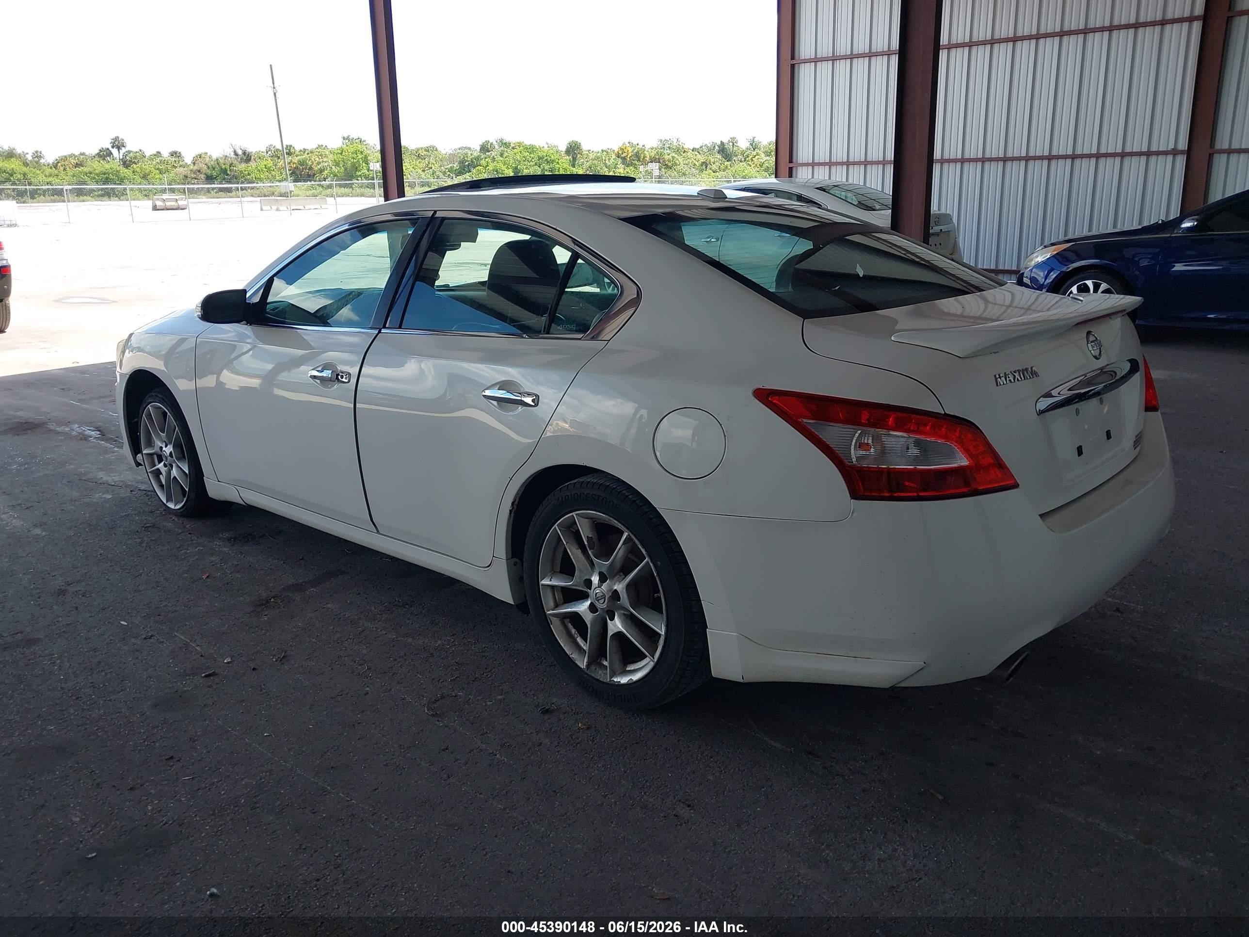 2011 Nissan Maxima 3.5 Sv White vin: 1N4AA5AP8BC867907