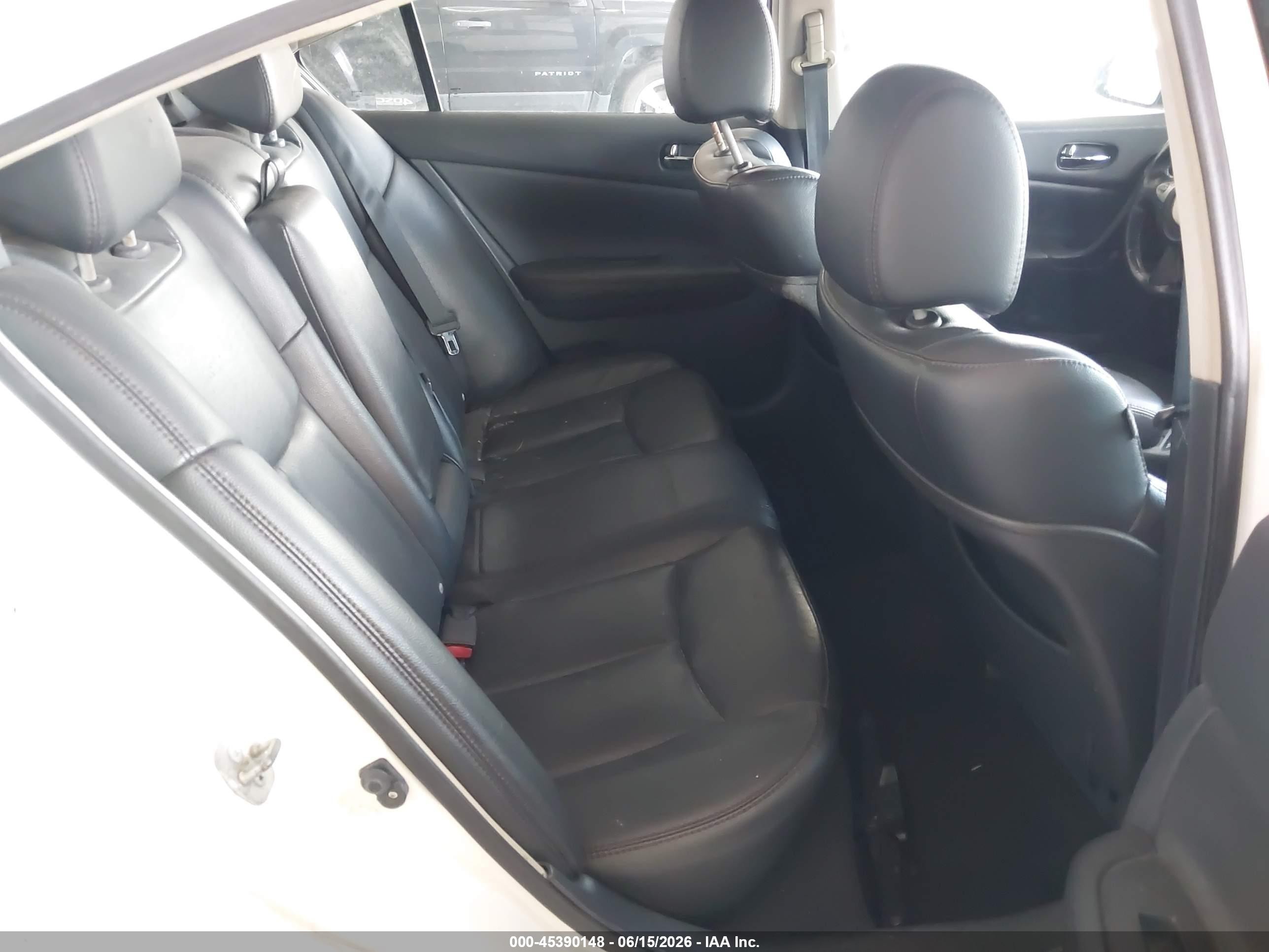 2011 Nissan Maxima 3.5 Sv White vin: 1N4AA5AP8BC867907