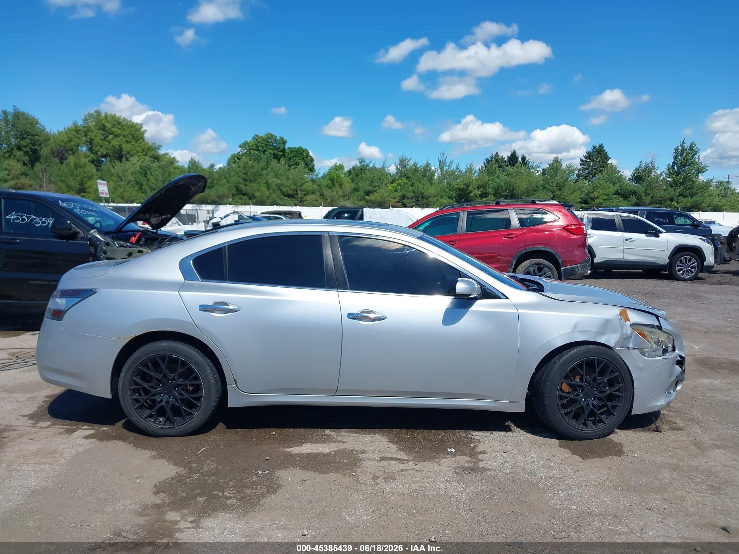 2012 Nissan Maxima 3.5 S Silver vin: 1N4AA5AP8CC814660