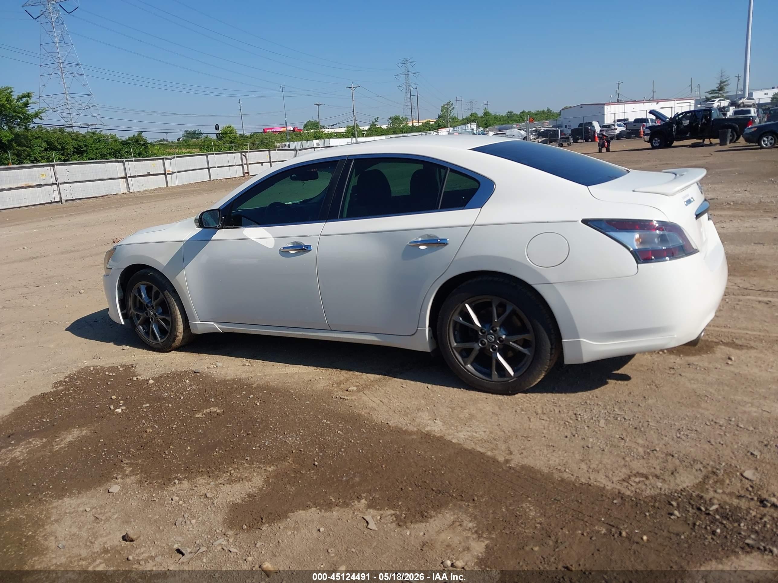 2012 Nissan Maxima 3.5 S White vin: 1N4AA5AP8CC822063