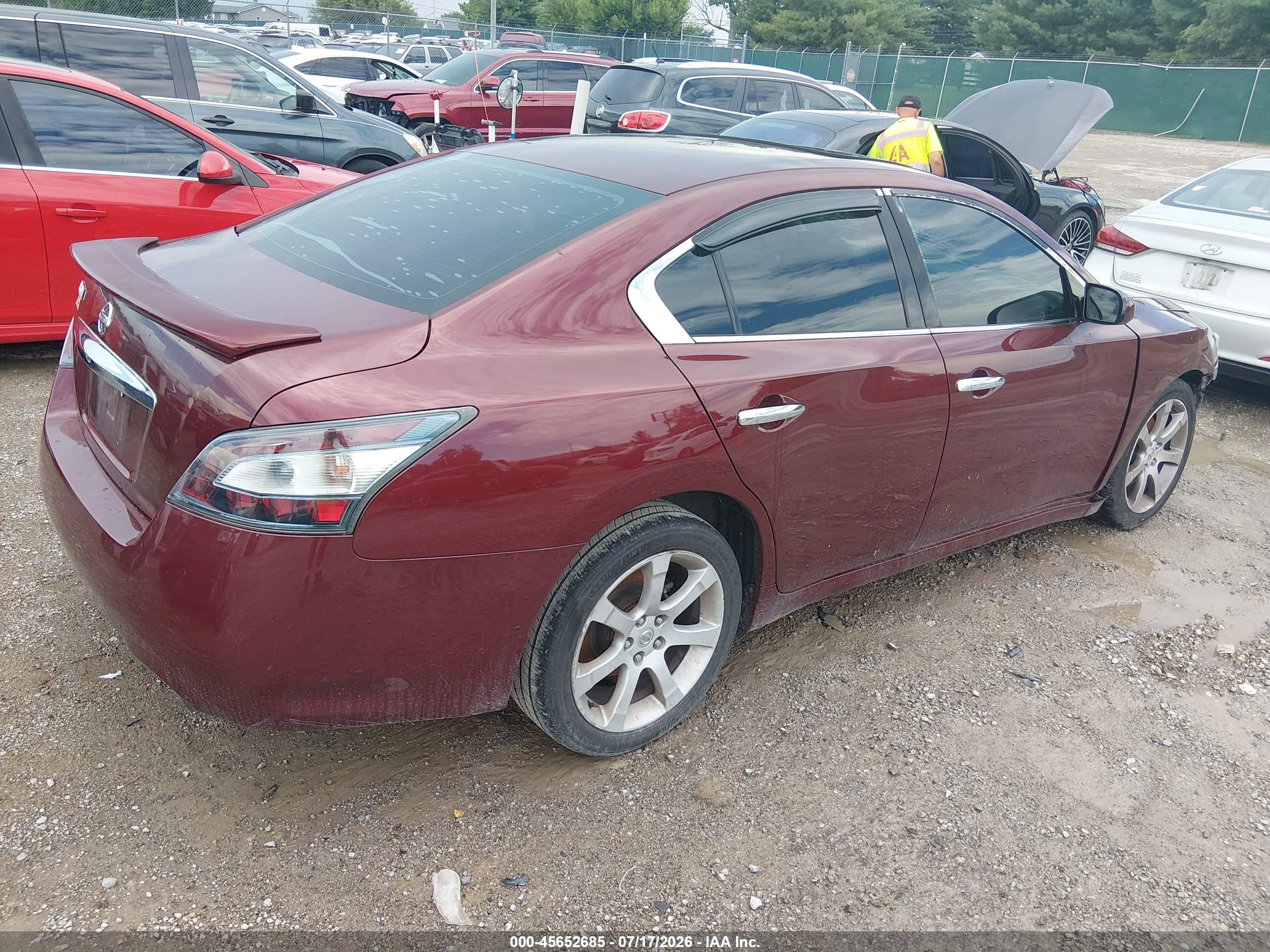 2013 Nissan Maxima 3.5 S Maroon vin: 1N4AA5AP8DC804566