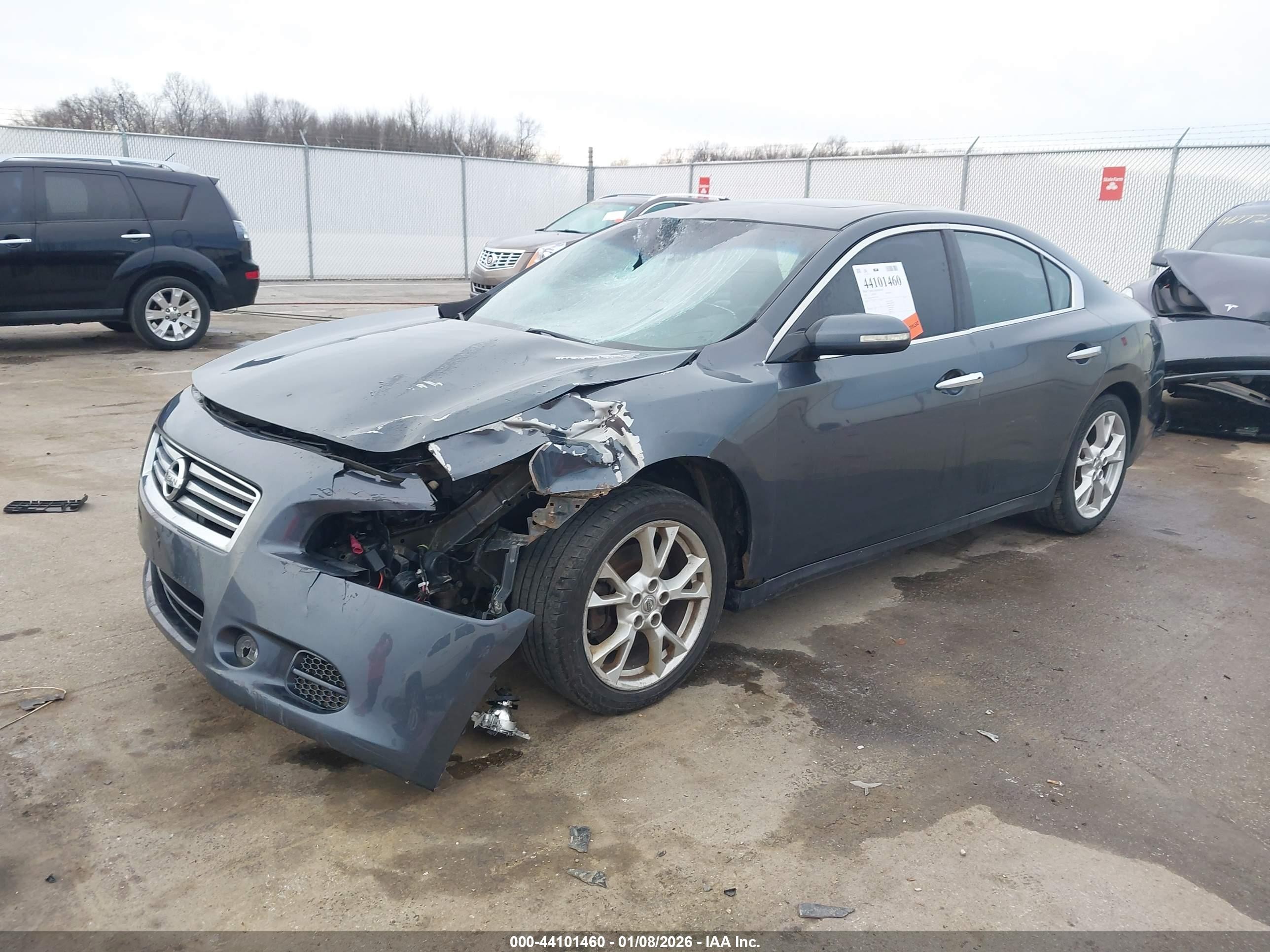 2013 Nissan Maxima 3.5 Sv Серый vin: 1N4AA5AP8DC825420