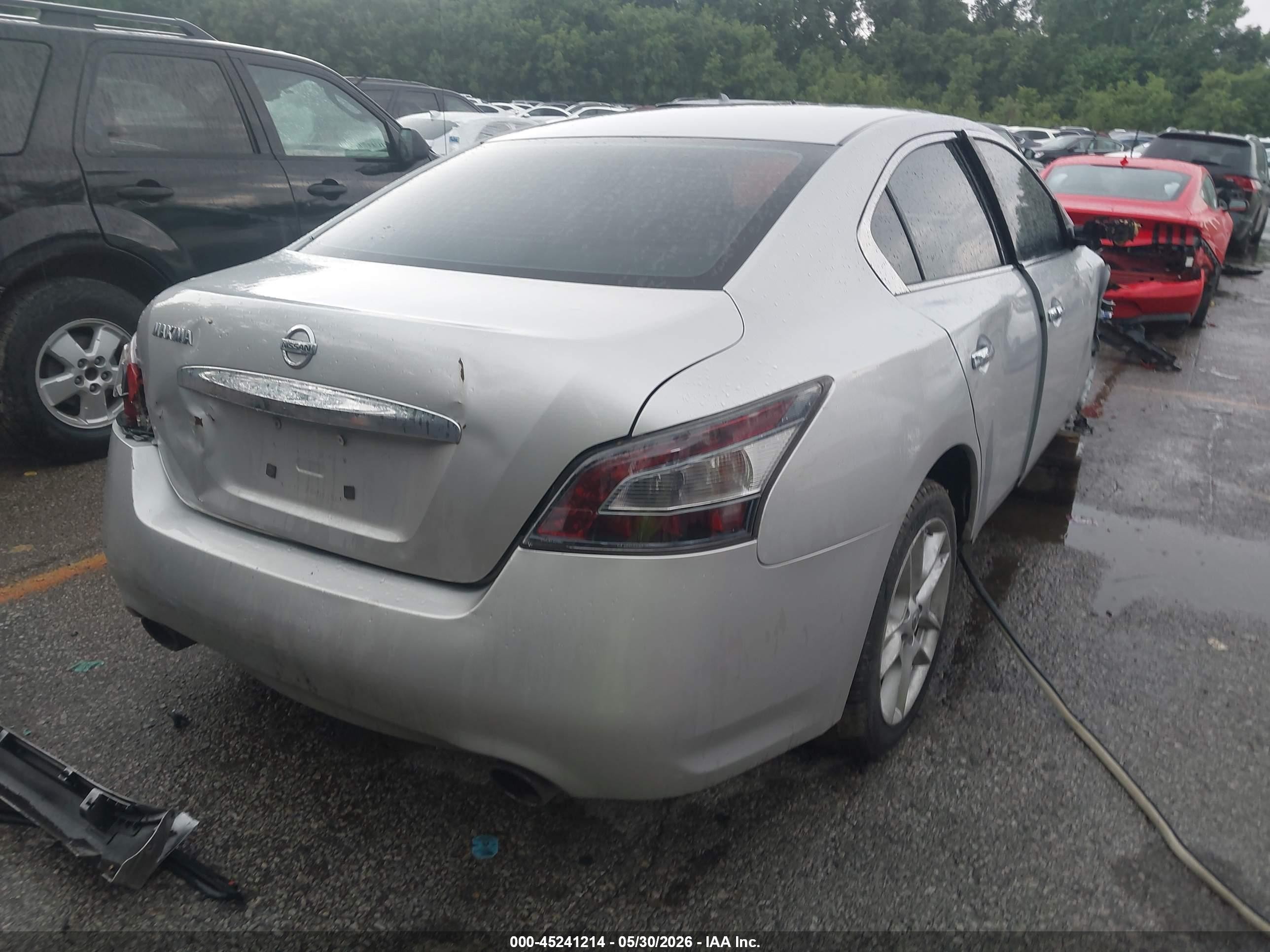 2013 Nissan Maxima 3.5 S Silver vin: 1N4AA5AP8DC839155